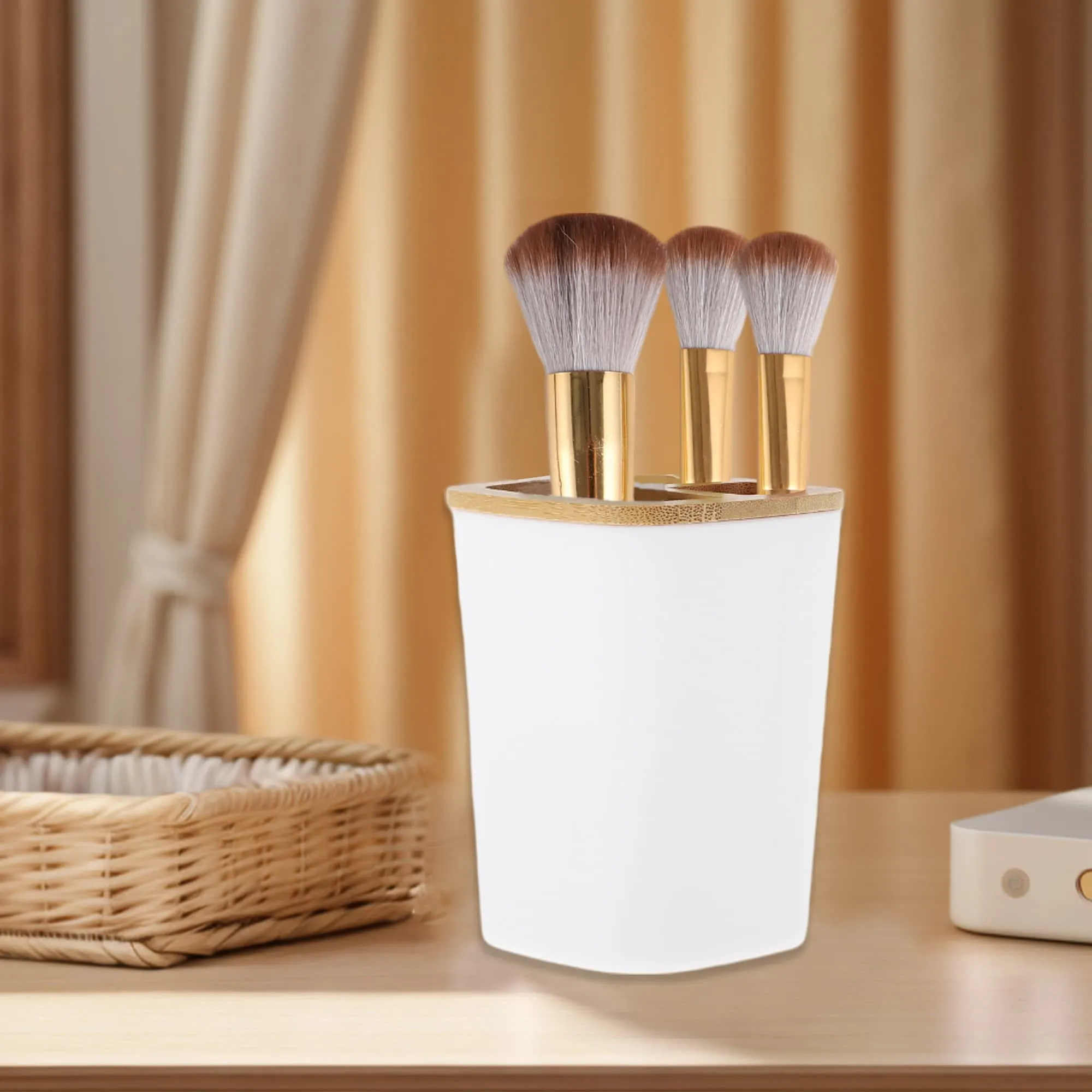 1 Pcs Women Reusable Toothbrush Holder for Bathroom