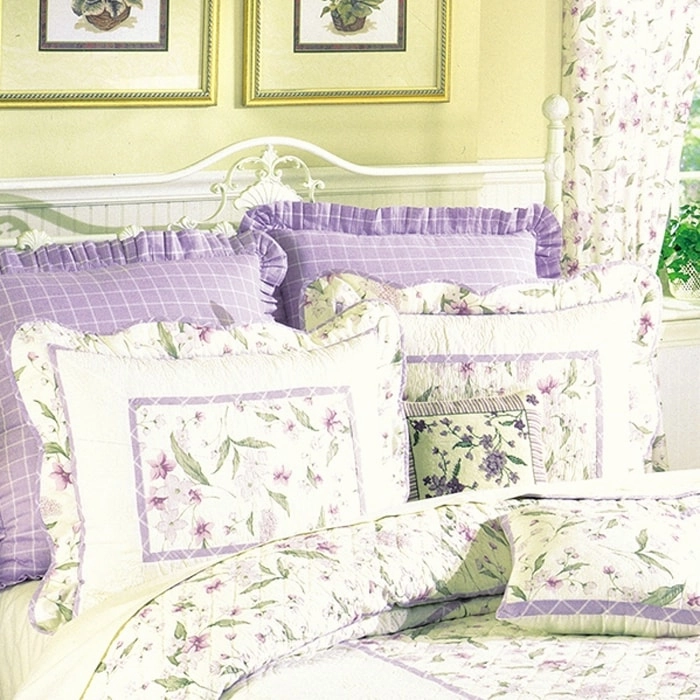 26" x 26" Lavender Plaid Euro Sham