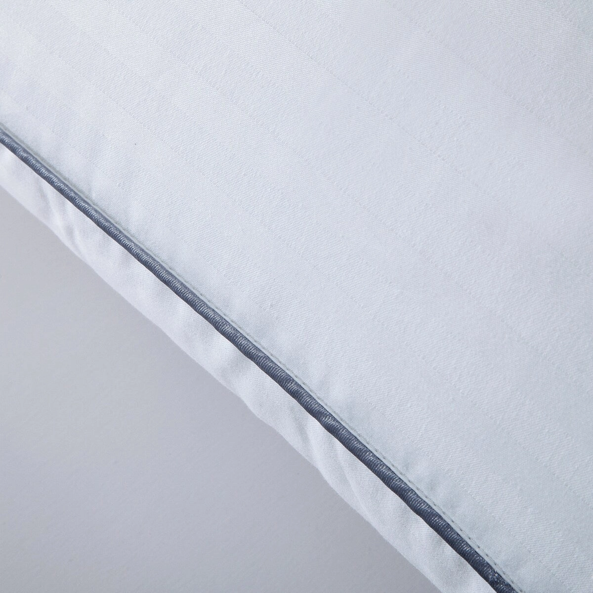 2 Pack Polyester Bed Pillow with 100 Cotton Cover - White