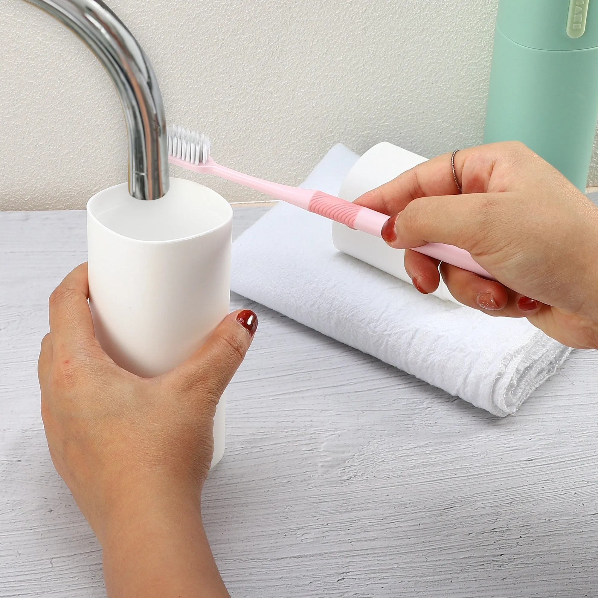 2pcs Toothbrush Travel Case Lightweight for Travel 7.68"x2.36"