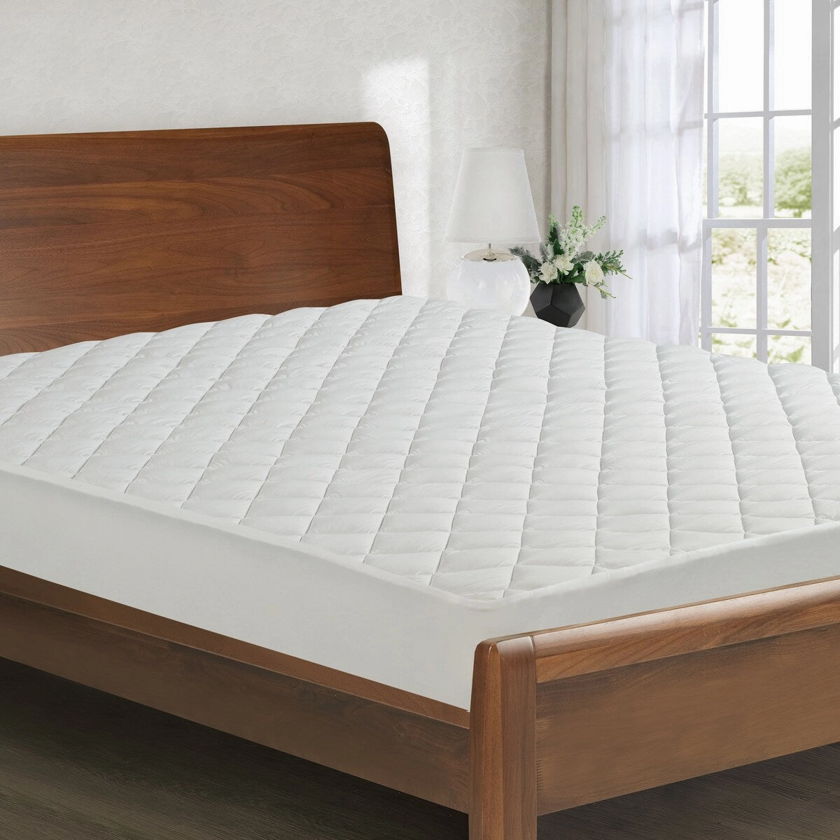 All-In-One All Season Reversible Cooling & Warming Fitted Mattress Pad - White mattress pads,mattress topper,bed protection
