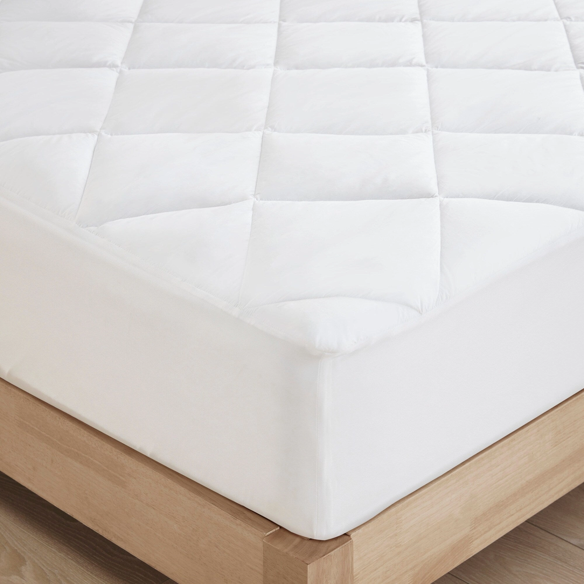 Allergen Barrier White Anti-Microbial Mattress Pad by Clean Spaces
