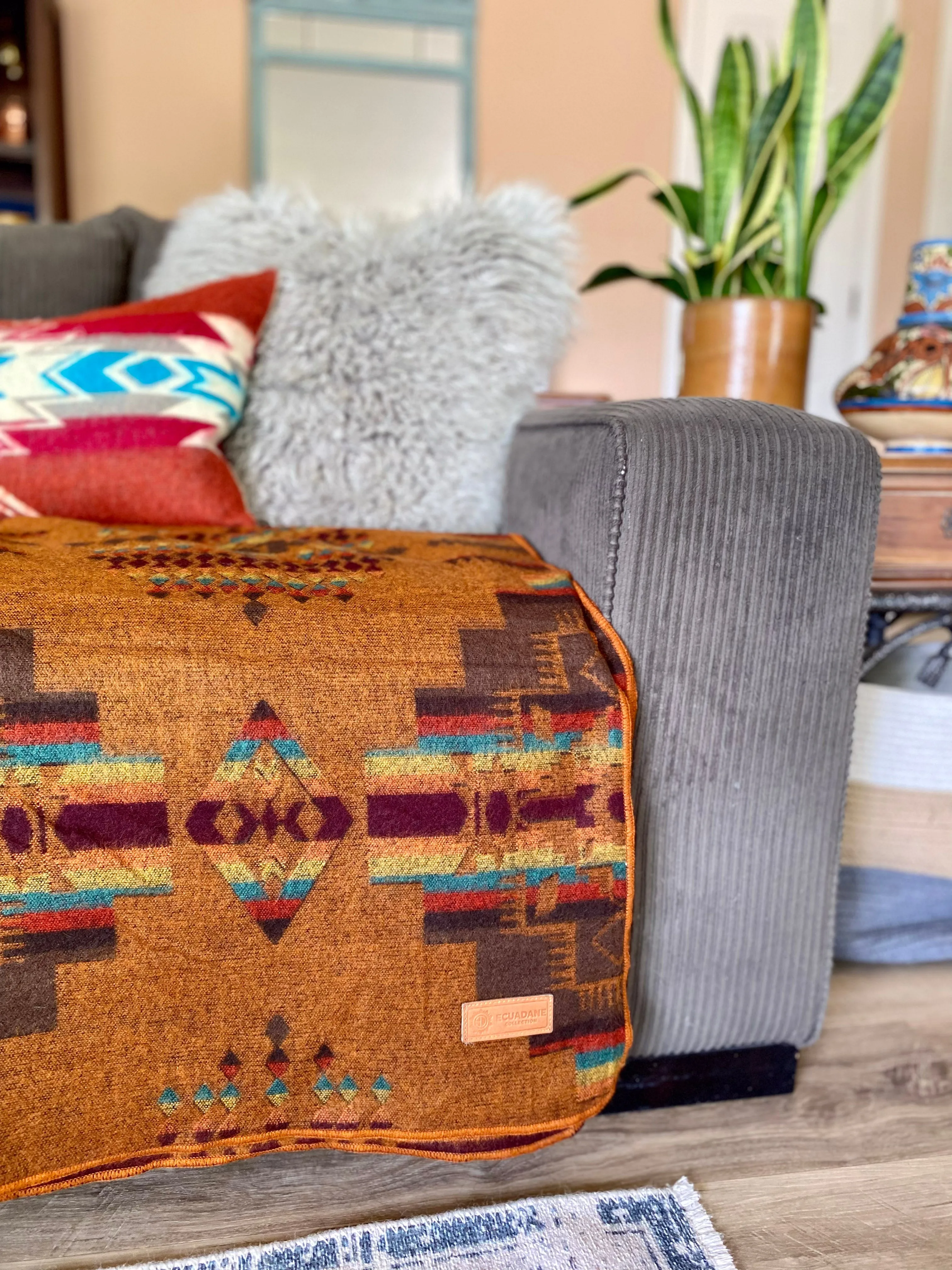 Andes Mountain Artisan-Made Queen-Sized Blanket luxury bedding, duvet cover