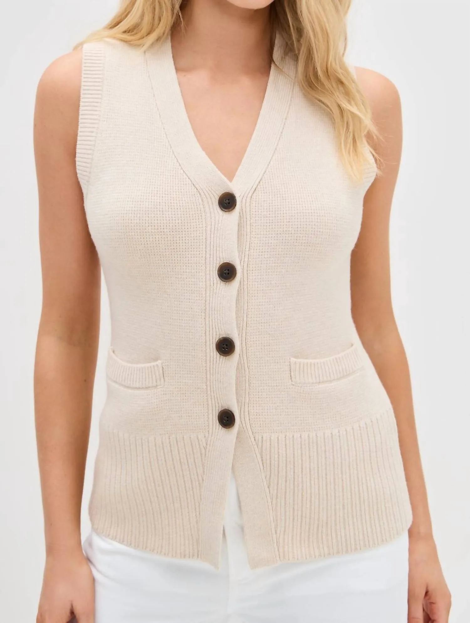Audra Cardigan Sweater In Soft Dove