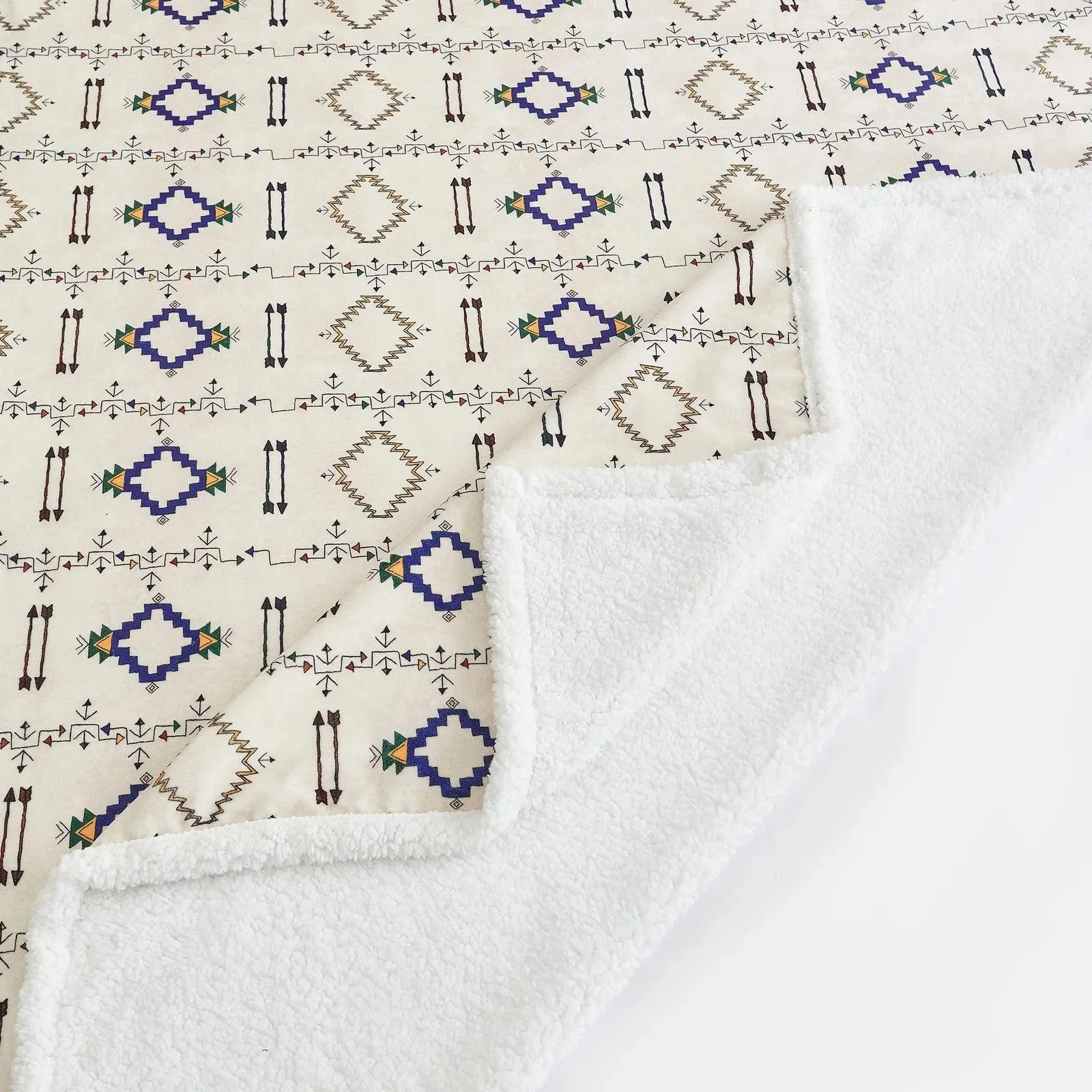 Aztec Arrow Campfire Sherpa Throw