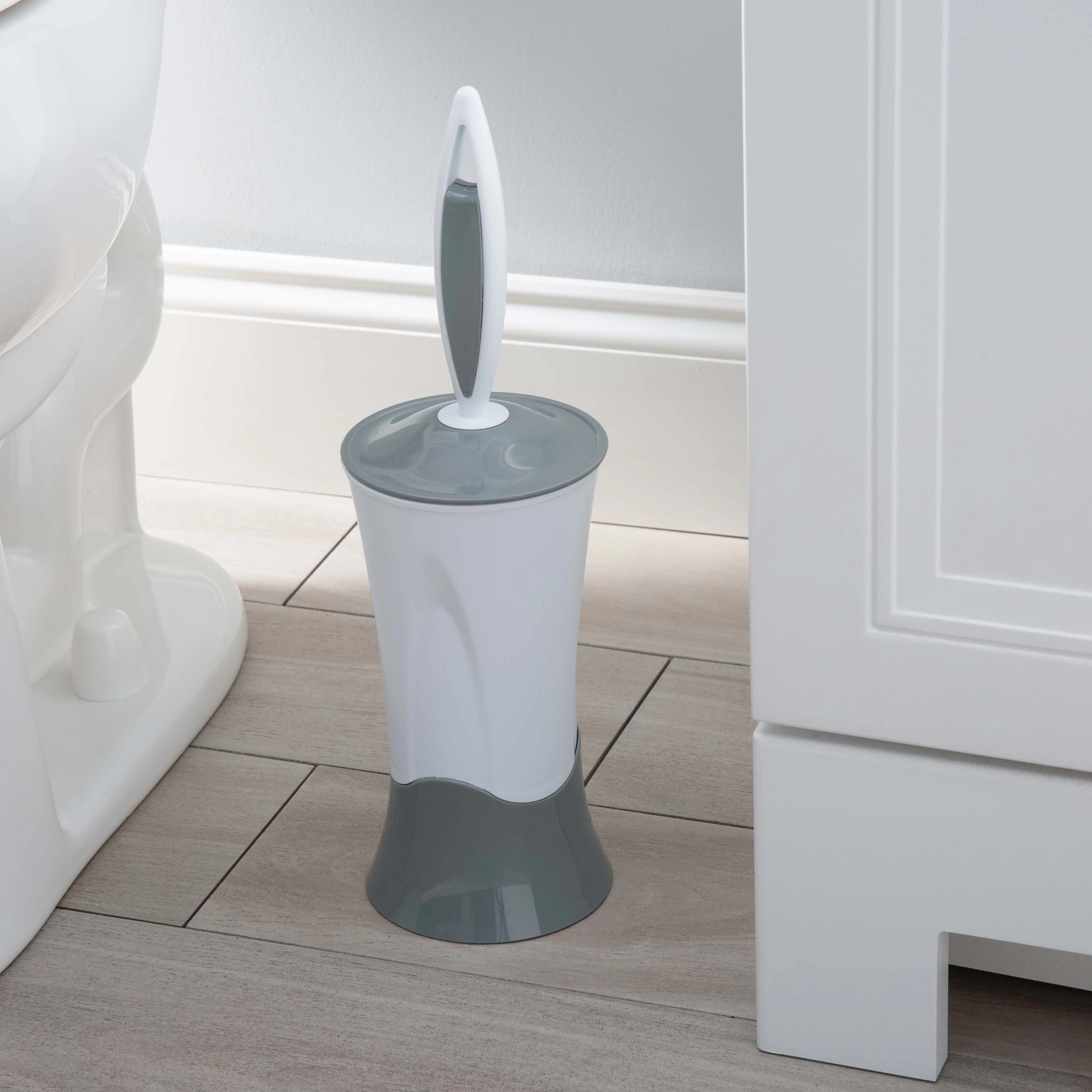 Bath Bliss Curve Design Toilet Brush and Holder - 4.45"x 4.45" x 14.76"