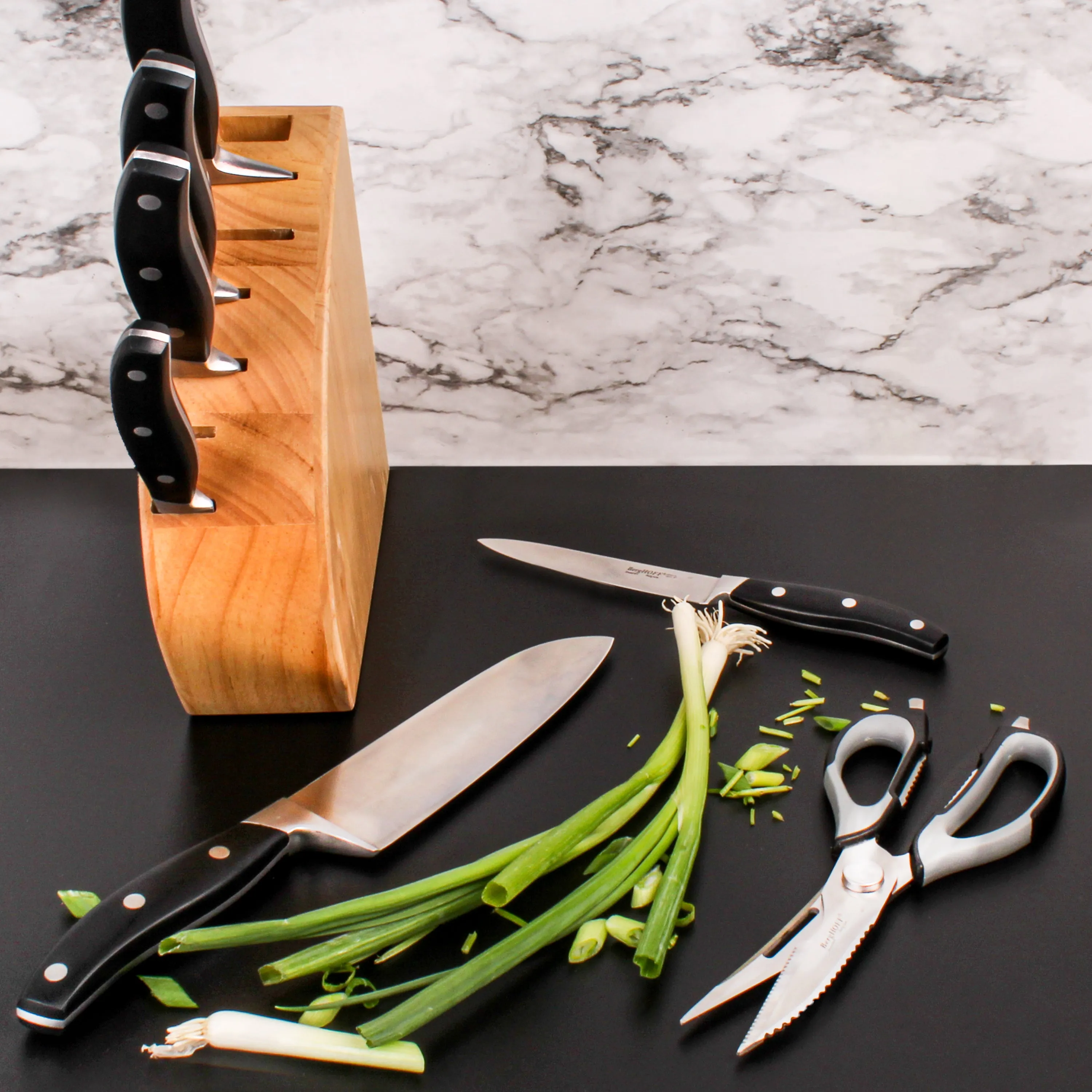 BergHOFF Forged 8Pc Stainless Steel Cutlery Set with Block