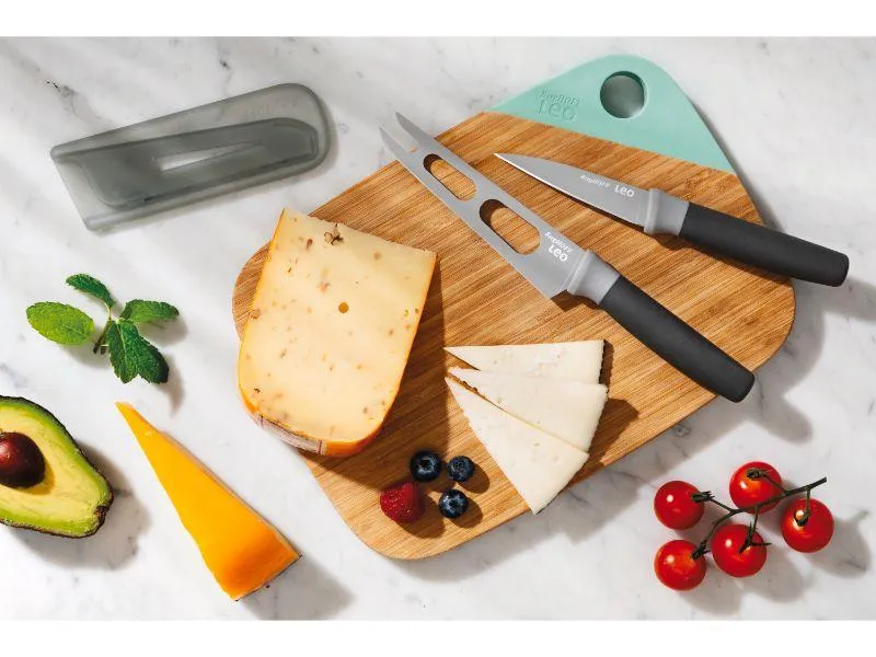 BergHOFF Leo 3Pc Knife and Cutting Board Set