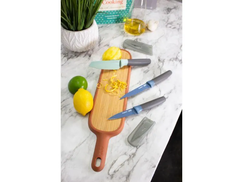 BergHOFF Leo 4Pc Cutlery and Cutting Board Set