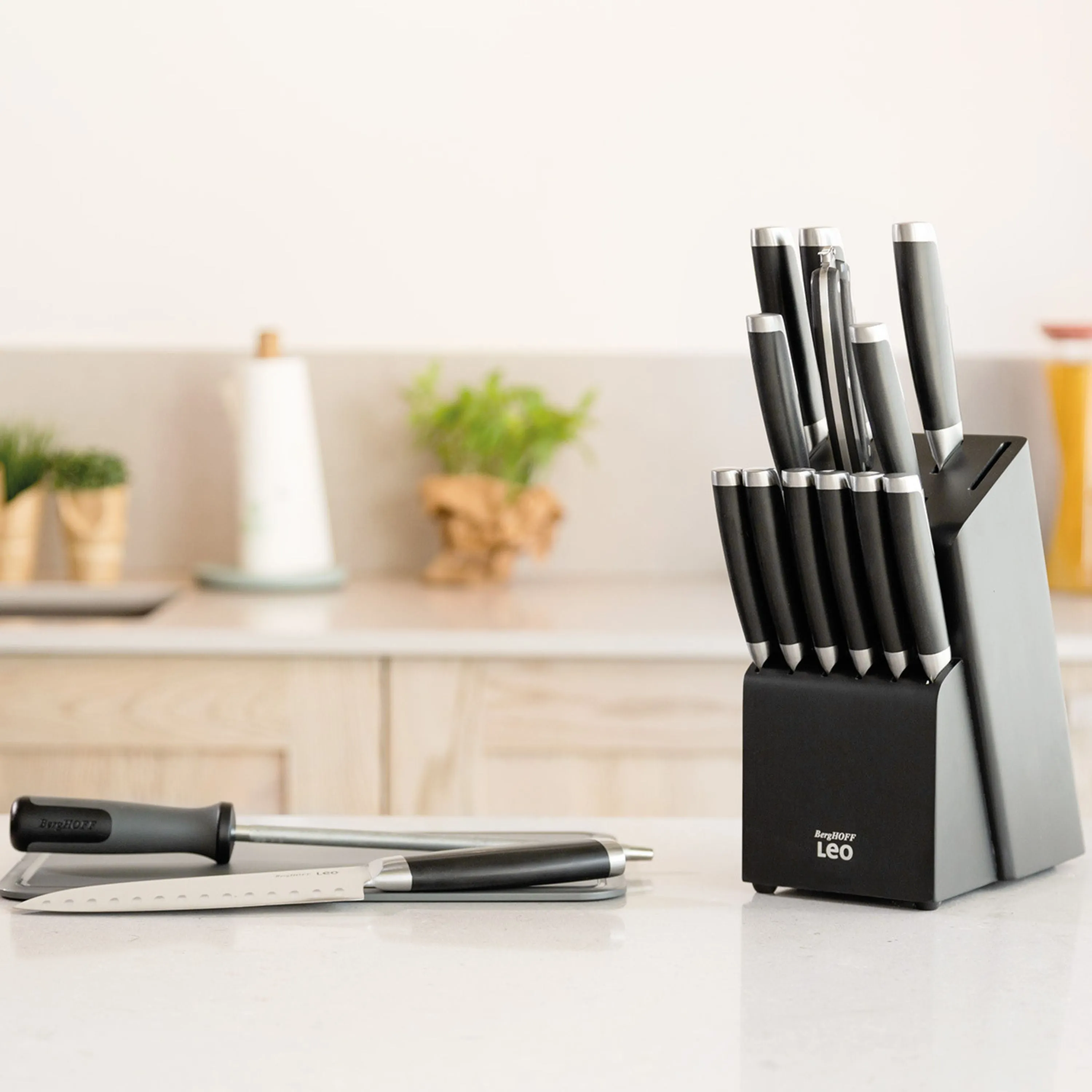 BergHOFF Leo Graphite Stainless Steel 13Pc Knife Block Set