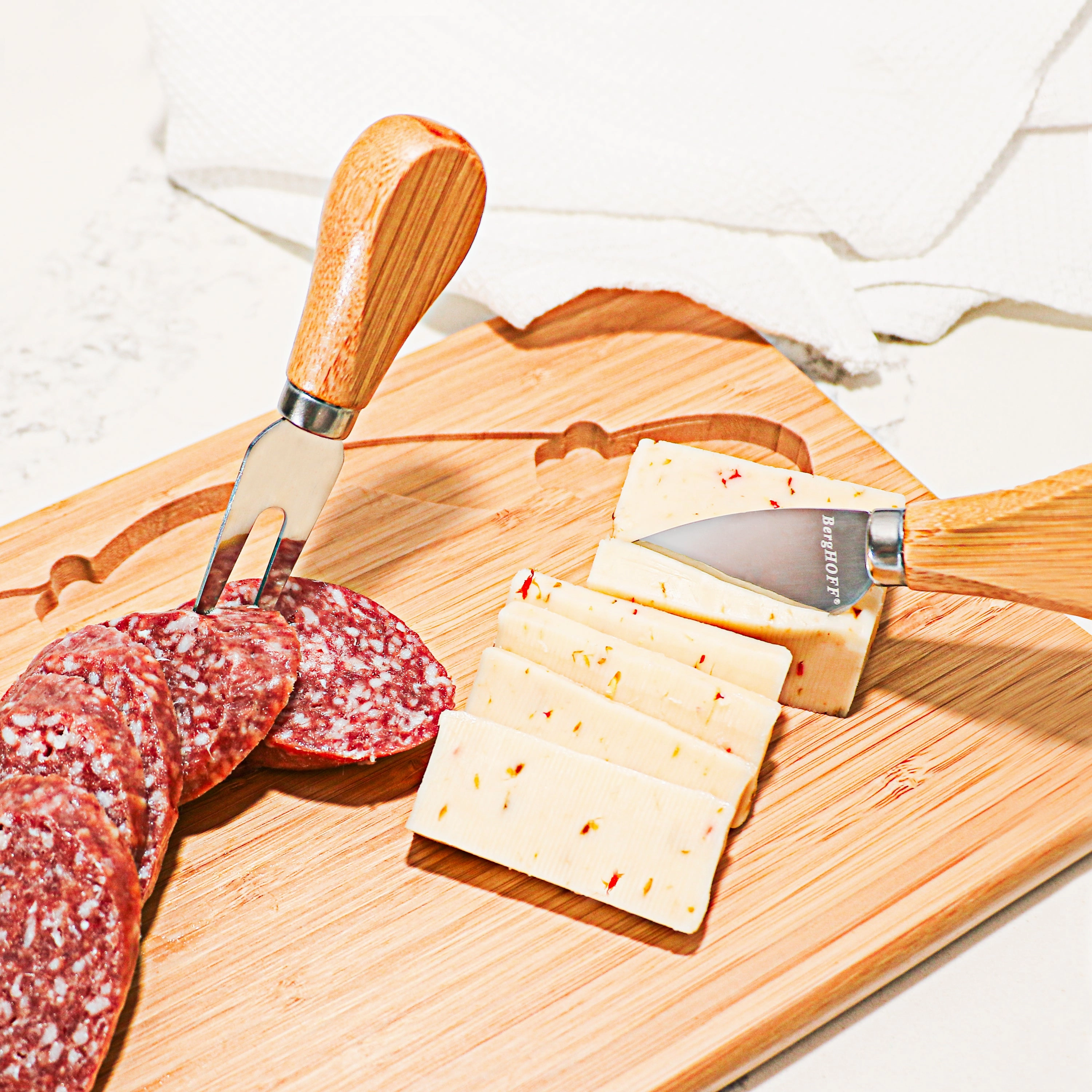 BergHOFF Stainless Steel 4pc Cheese Knives with Bamboo Paddle Board Set, 22x7.9x1"
