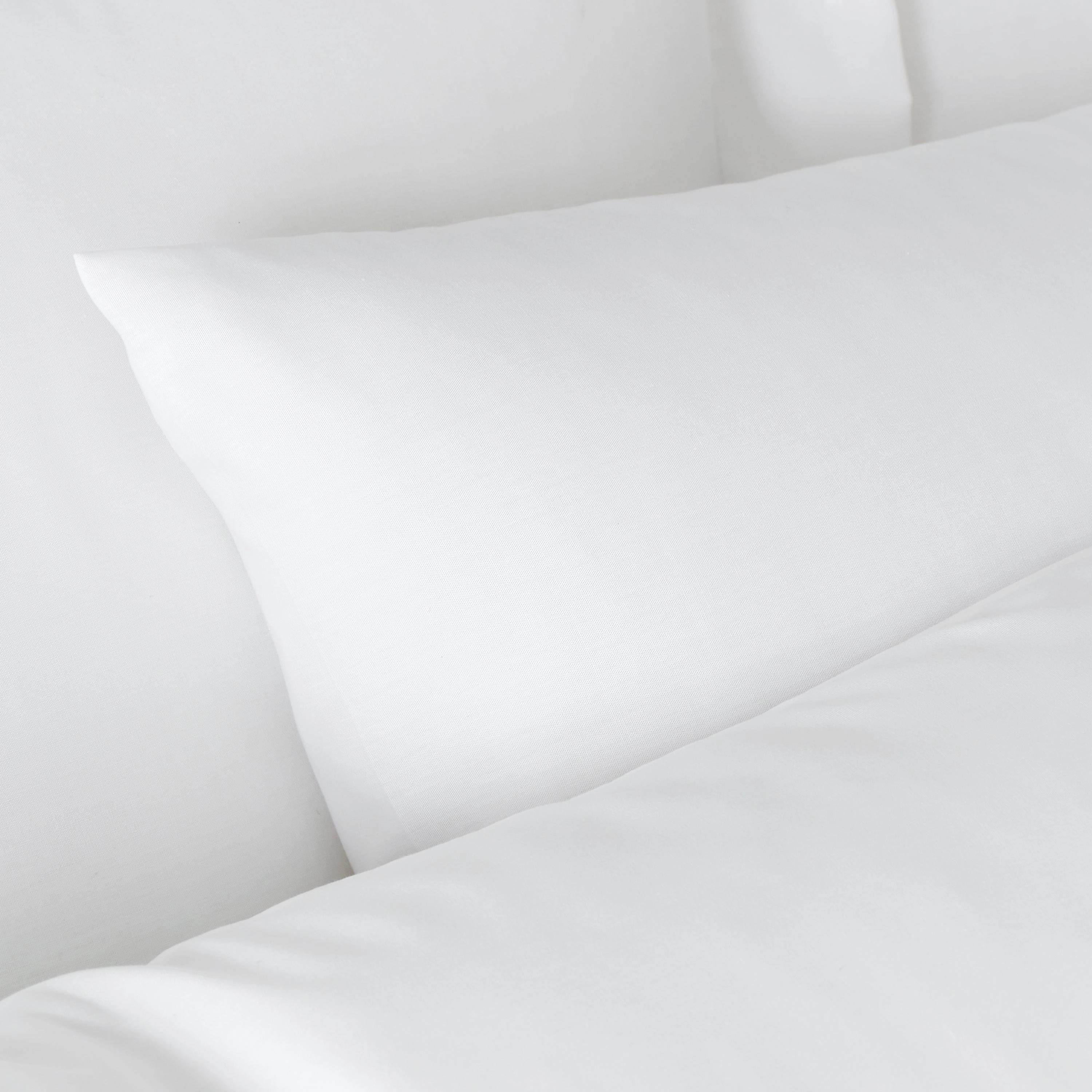 Bianca Fine Linens 180 Thread Count Egyptian Cotton Pack of 2 Pillow cases White