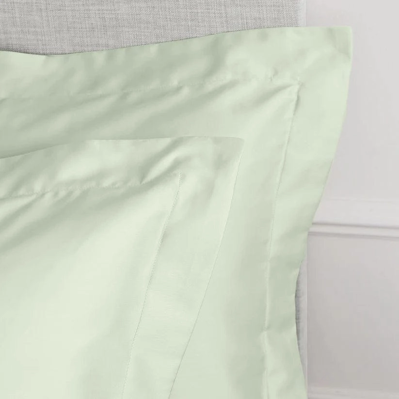Bianca Fine Linens 400 Thread Count Cotton Sateen Oxford 50x75cm   border Pack of 2 Pillow cases with envelope closure Green