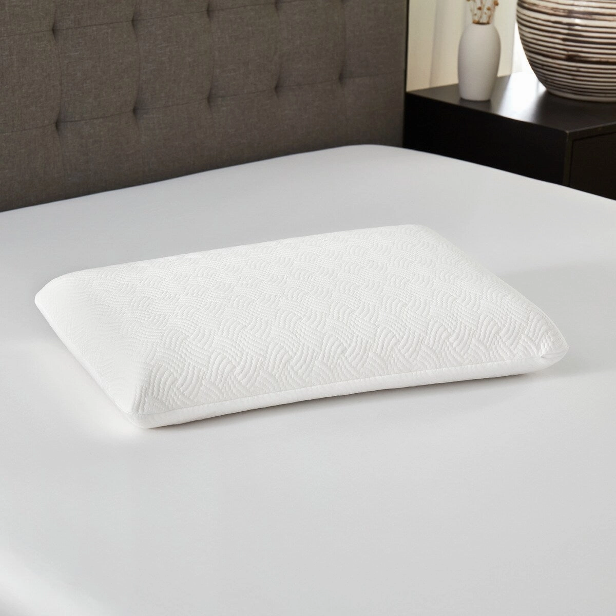 Bodipedic Classics Conventional Memory Foam Bed Pillow - White