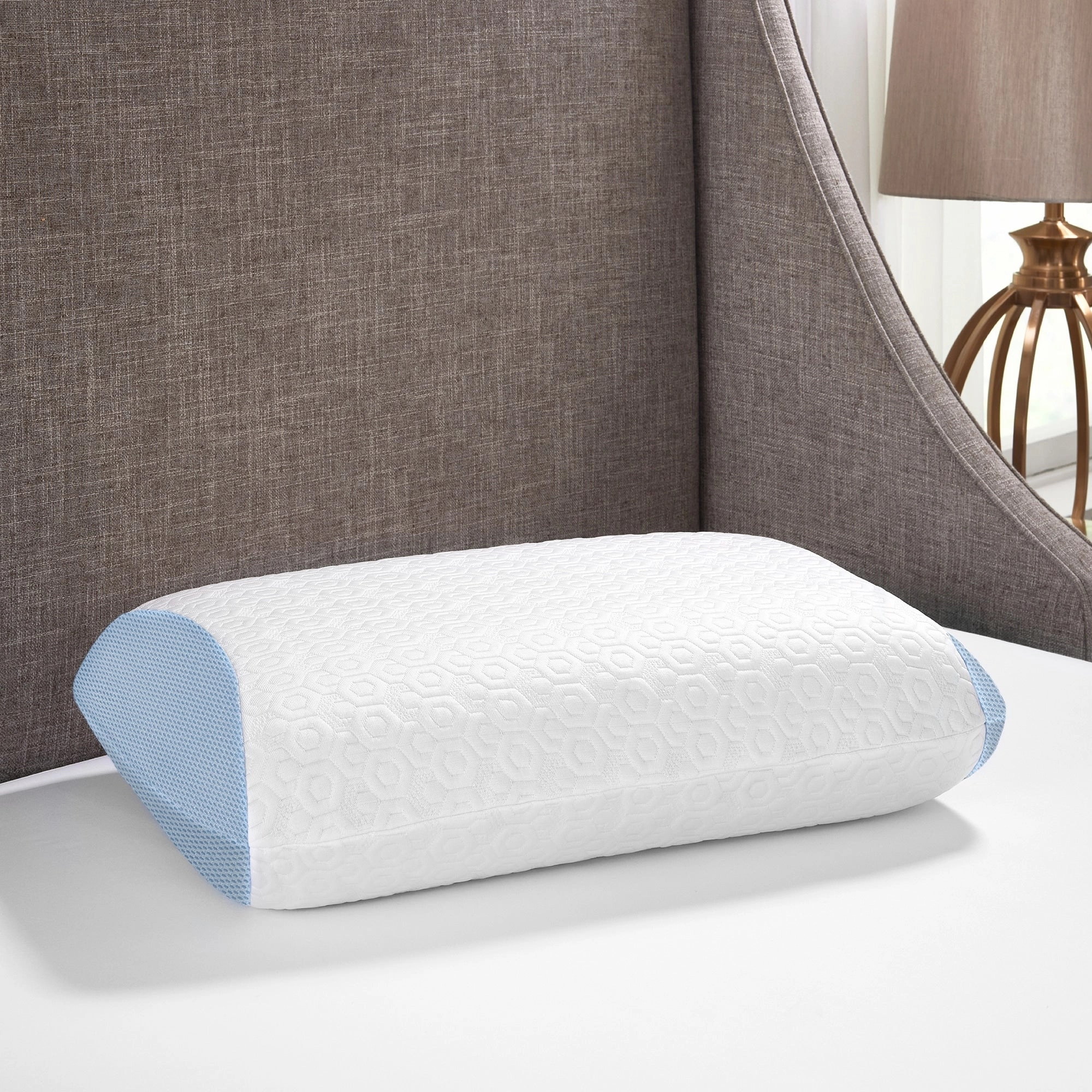 Bodipedic Supreme Cool AeroFusion Memory Foam Bed Pillow