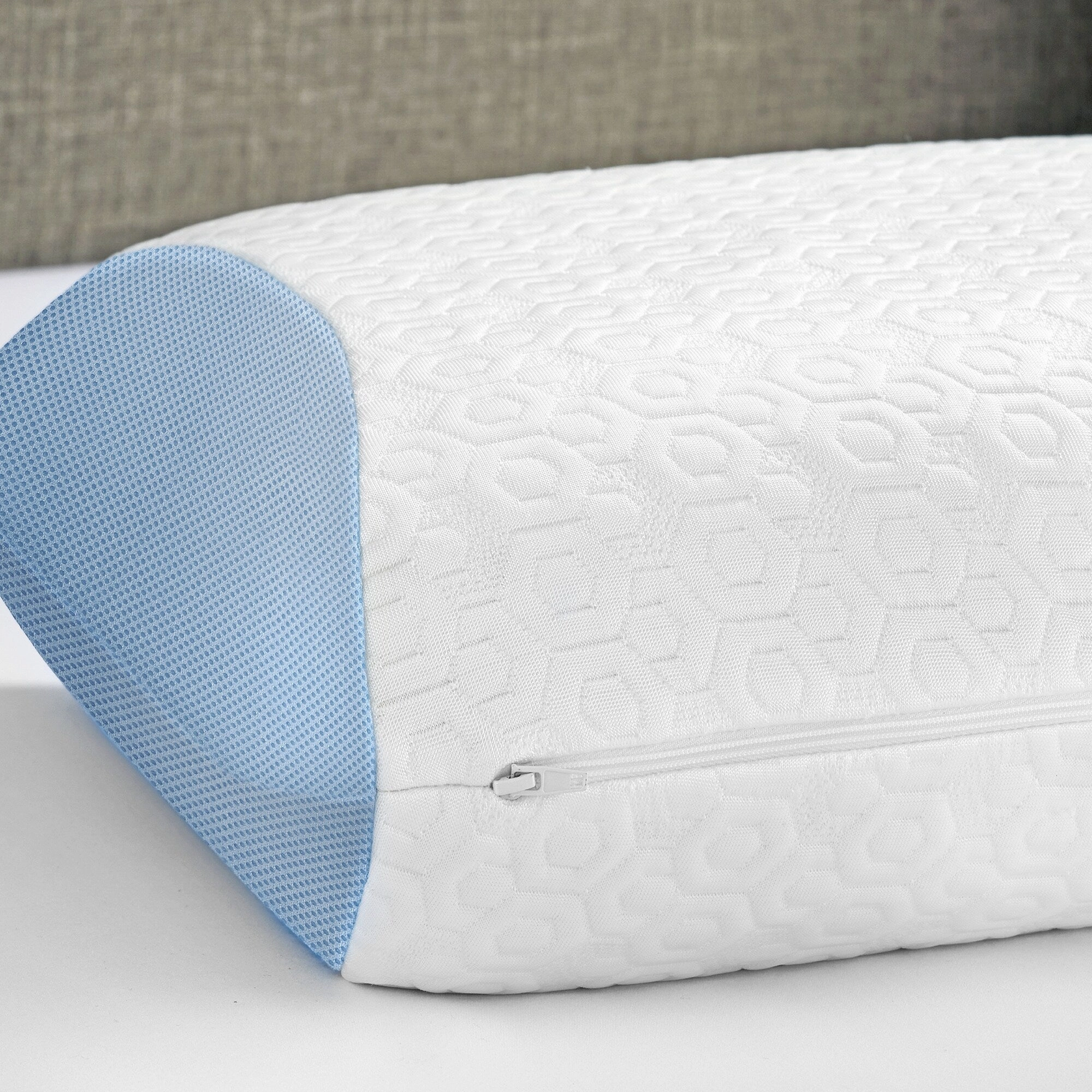 Bodipedic Supreme Cool AeroFusion Memory Foam Bed Pillow