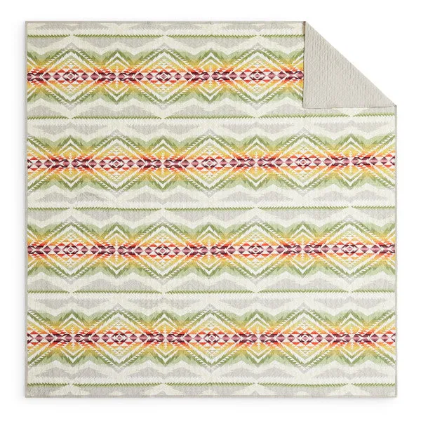 Cascadia Coverlet Set