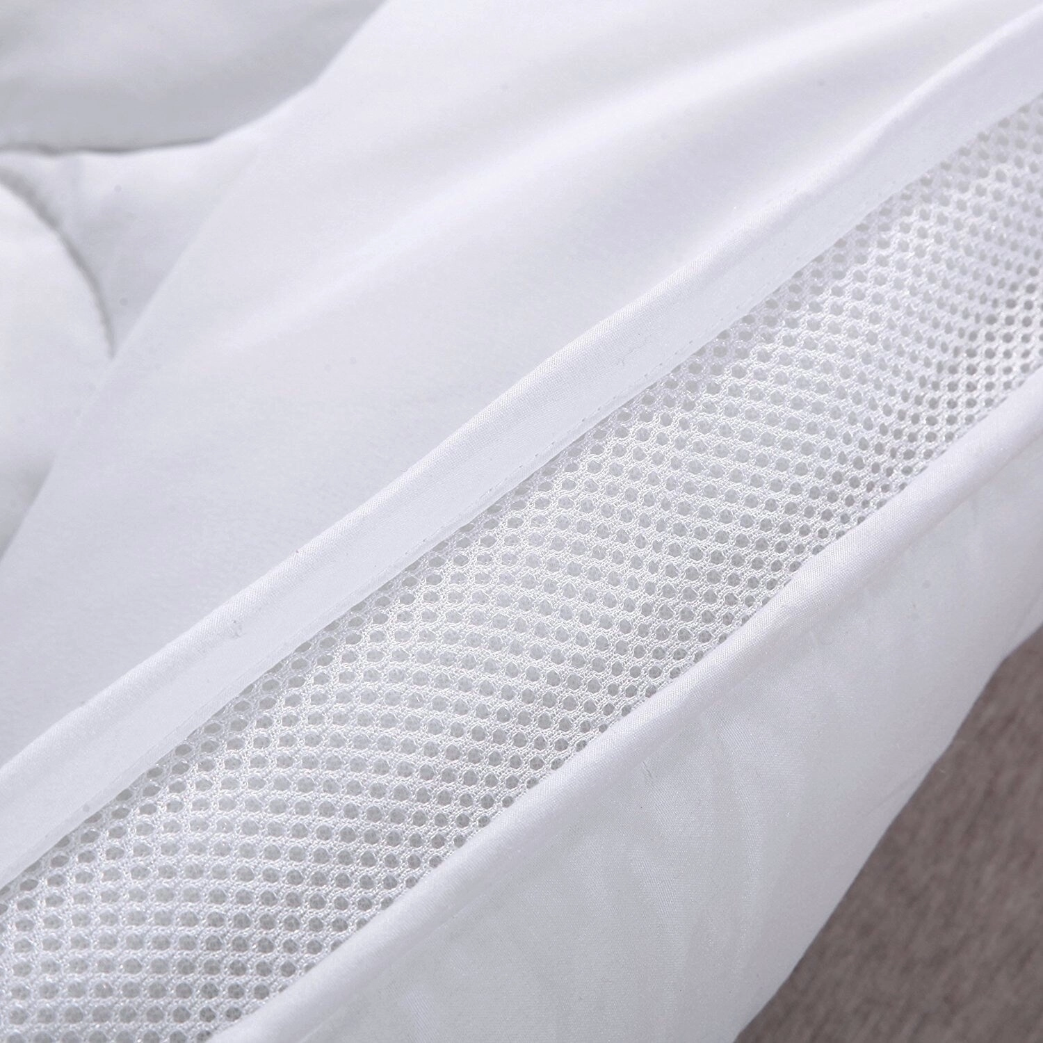 Cheer Collection 3D Air Mattress Topper with Elastic Bands - White