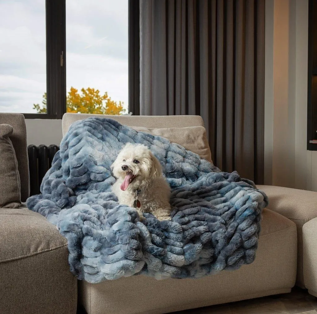 Chunky Faux Fur Throw Blanket