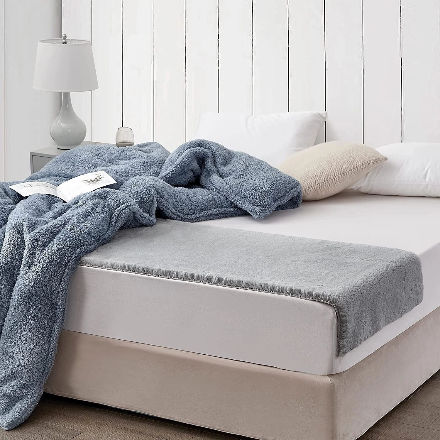 Chunky Bunny - Coma Inducer End of Bed Topper - Glacier Gray
