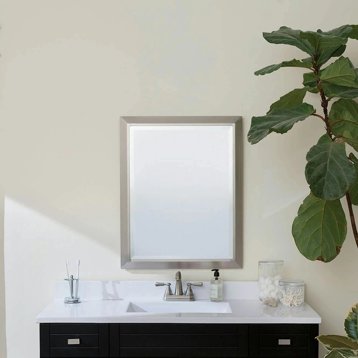 Classic 24" Rectangular Mirror