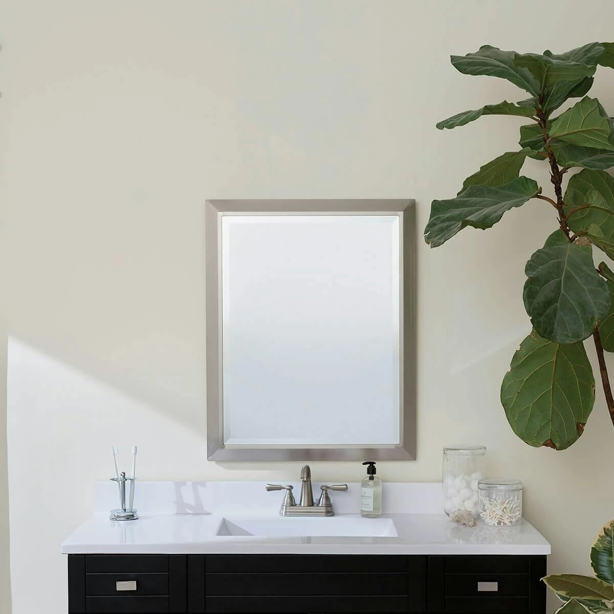 Classic 24" Rectangular Mirror