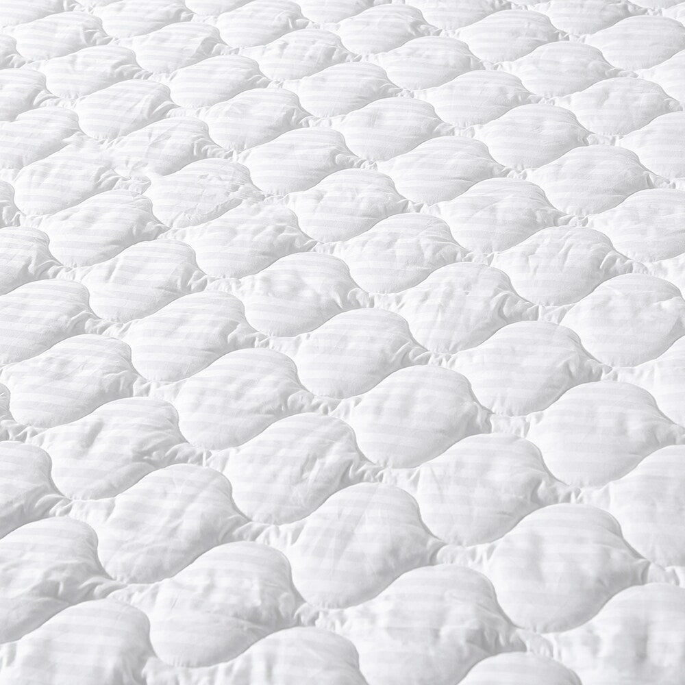 Classic Brands Arvada Deluxe Waterproof Mattress Protector - White