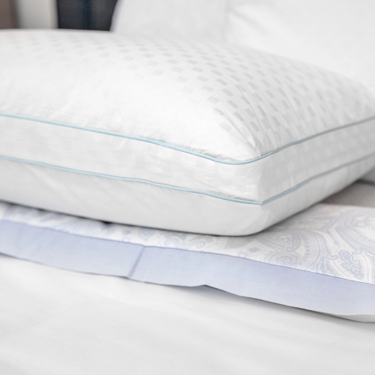 CLOSEOUT SensorPEDIC Luxury Dual Comfort Reversible Bed Pillow with 400 Thread Count Cotton Cover - White