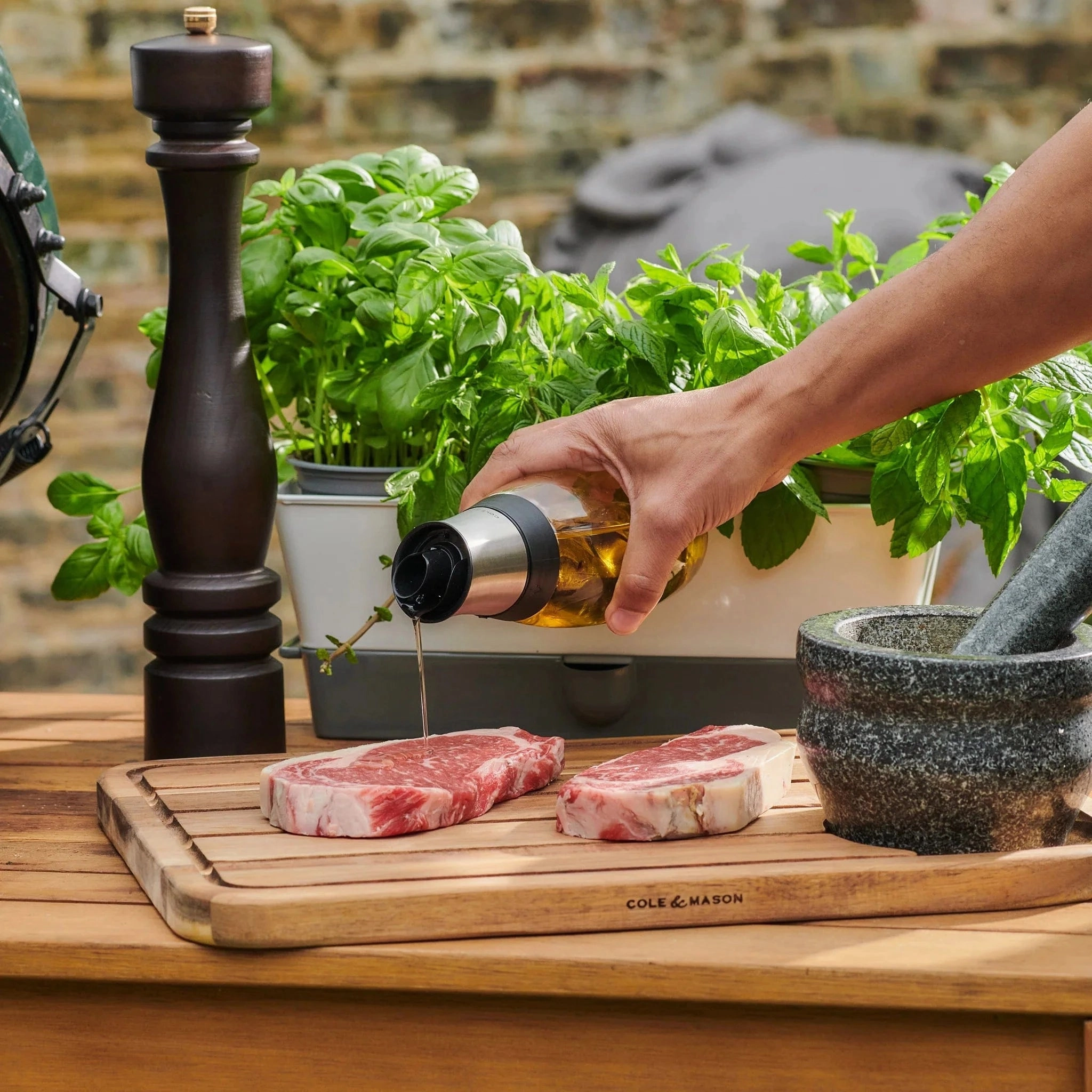 Cole & Mason Bristol Duo Oil & Vinegar Pourer