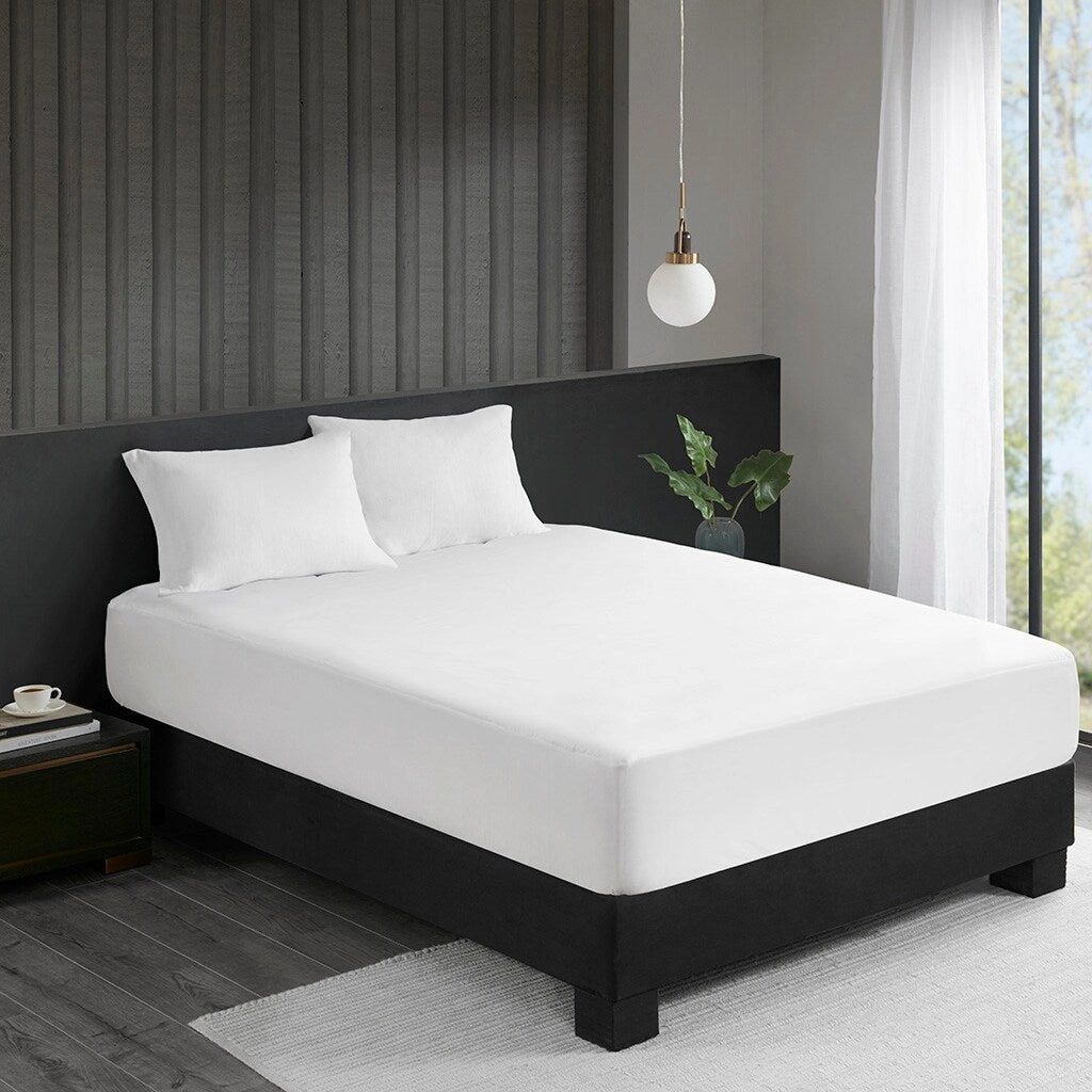Cool/Warm Reversible Waterproof and Stain Release Mattress Pad, HeiQ Smart Temperature Mattress for Bedroom - White