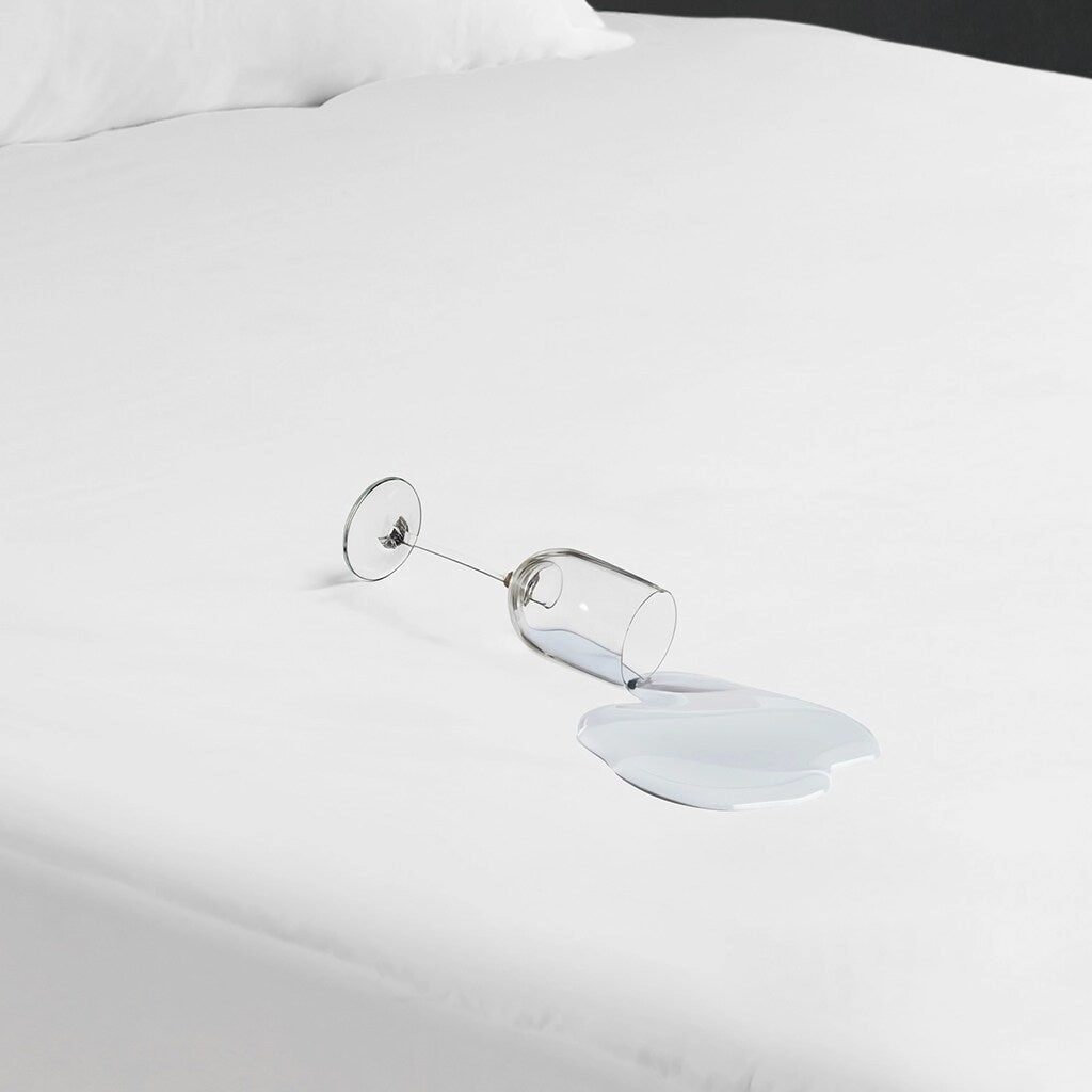 Cool/Warm Reversible Waterproof and Stain Release Mattress Pad, HeiQ Smart Temperature Mattress for Bedroom - White