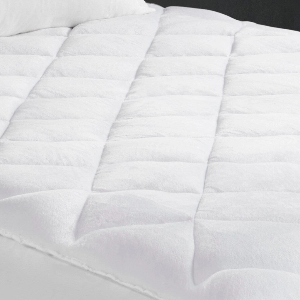 Cool/Warm Reversible Waterproof and Stain Release Mattress Pad, HeiQ Smart Temperature Mattress for Bedroom - White