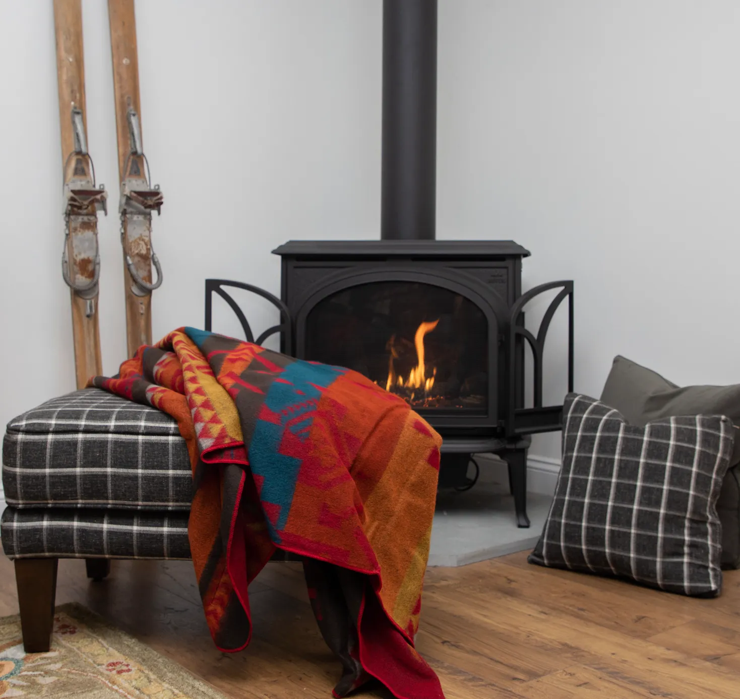 Corazon Wildfire Southwestern Queen Blanket