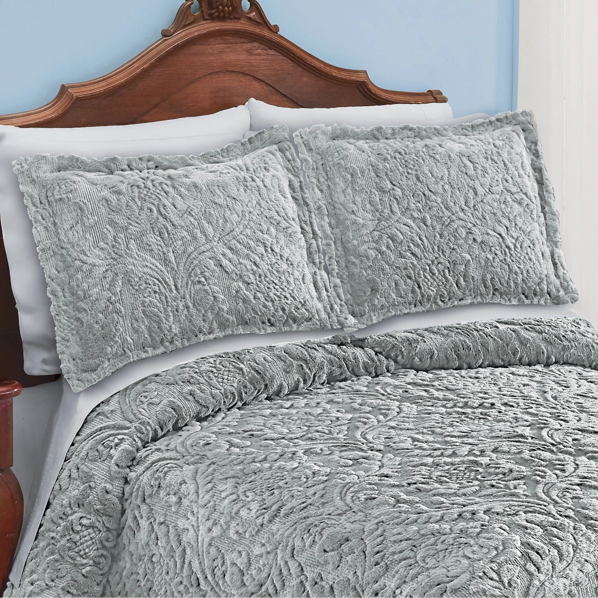 Cozy Textured Medallion Fake Fur Pillow Sham