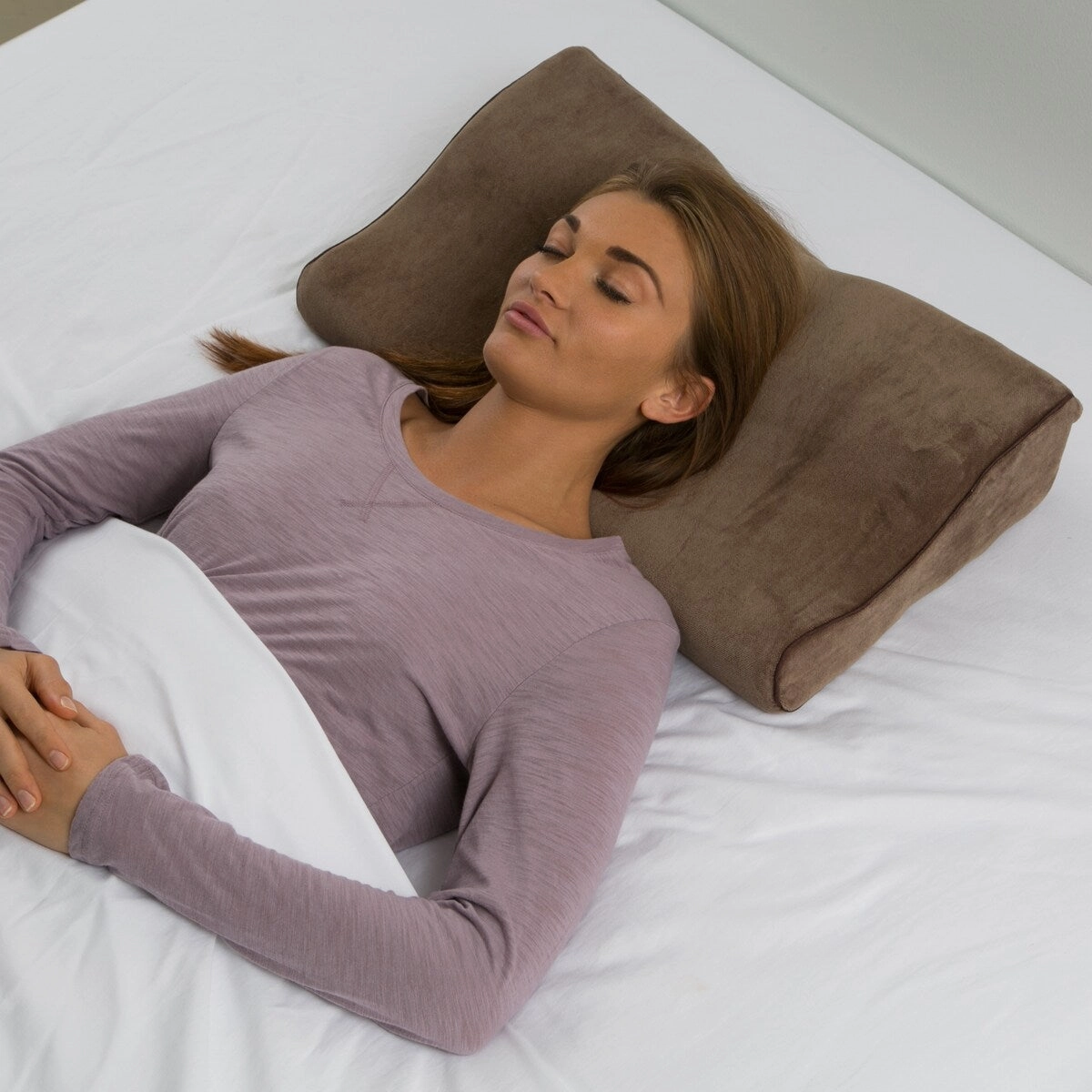 Deluxe Comfort Tranquil Neck Standard Contoured Side Pillow with Hypoallergenic Cover - Cotton & Polyester - White