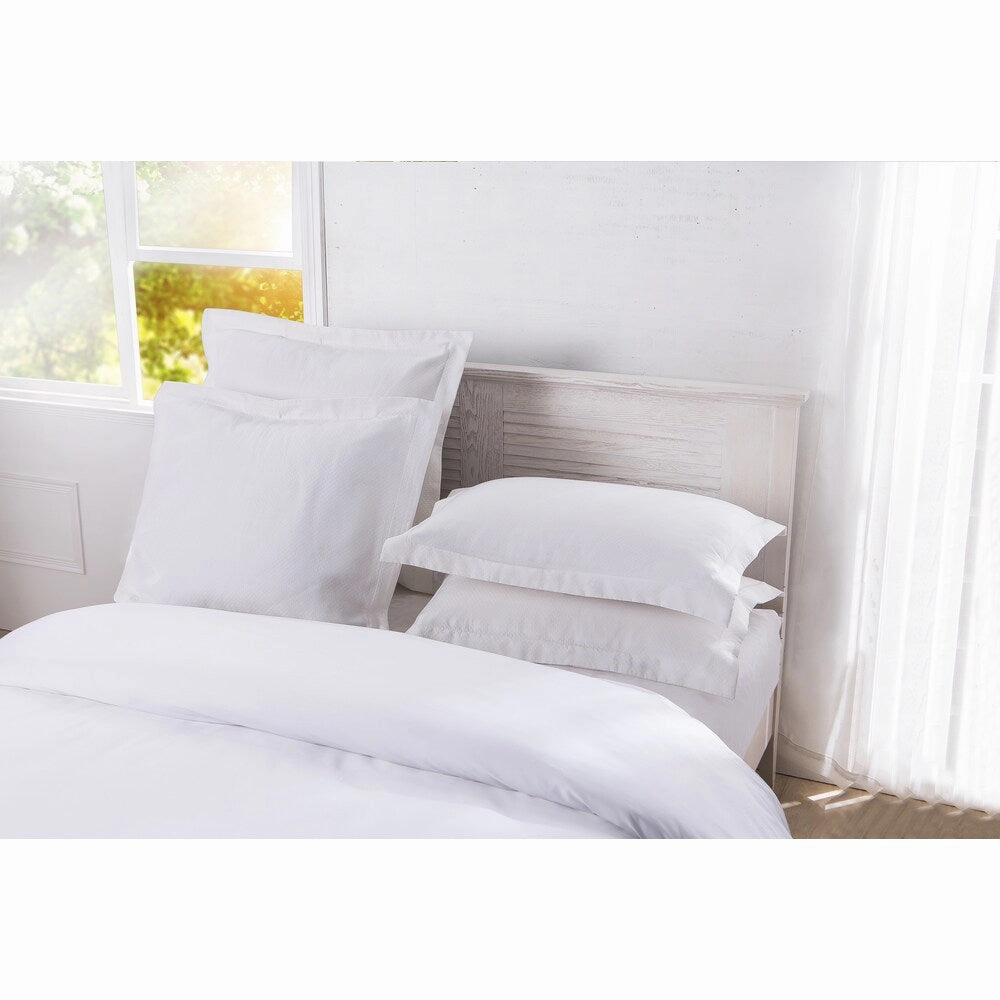 DreamSpace Diamond Matelasse Tailored Shams (Set of 2)