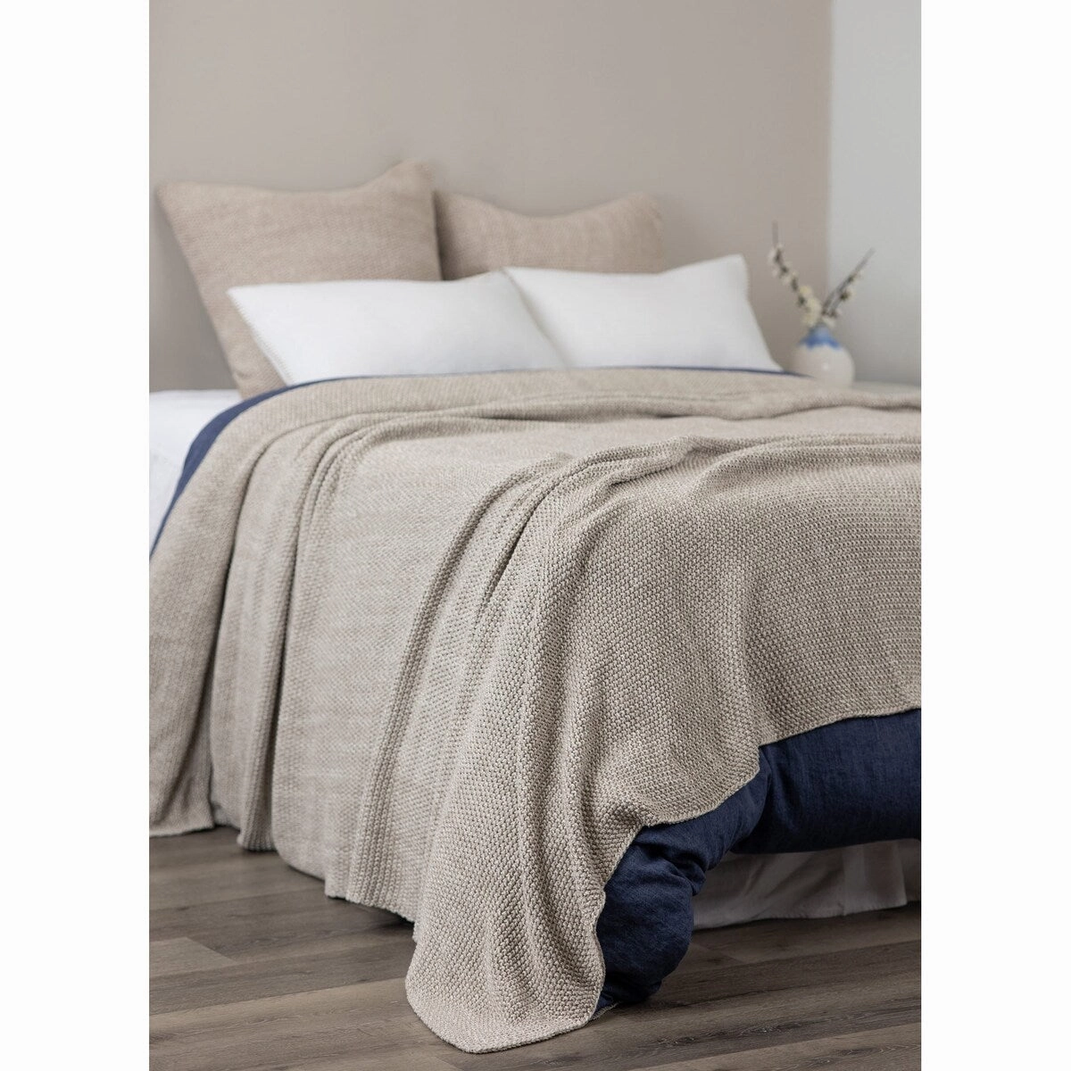 Egan Sham, Stone, Euro