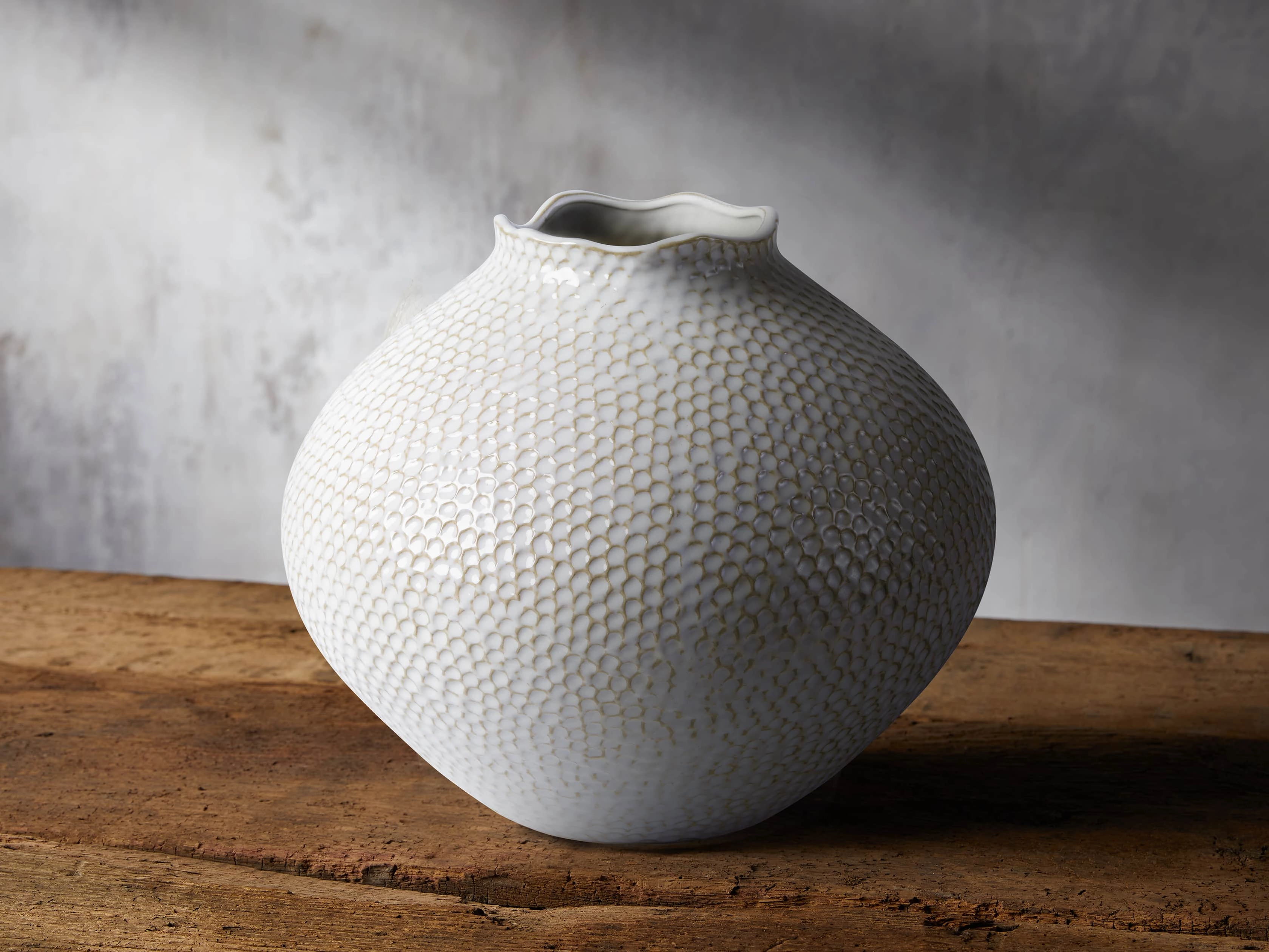 Eva Large Round Vase in Cream Home Decor & Accessories,decorative home accessories