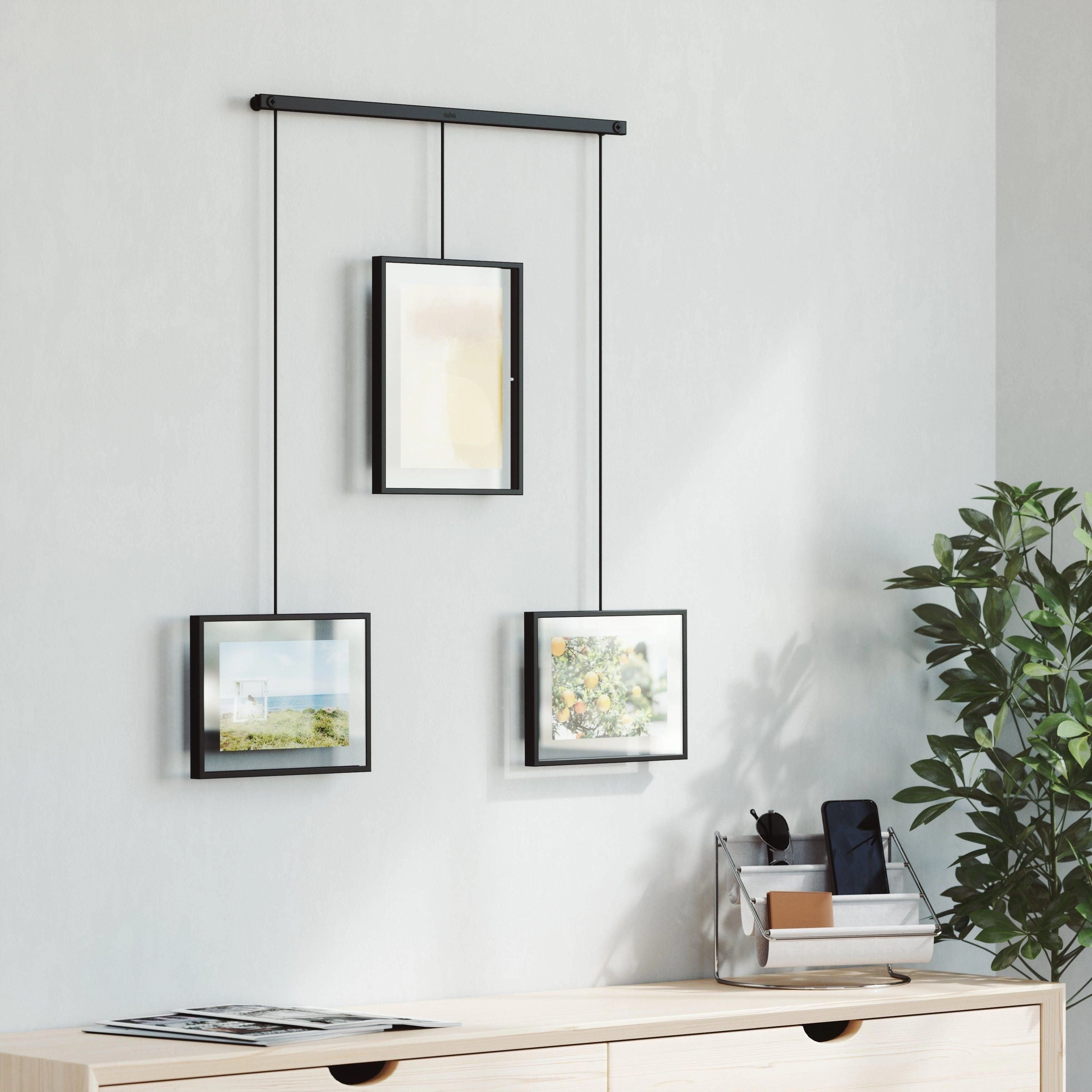 Exhibit Photo Frame