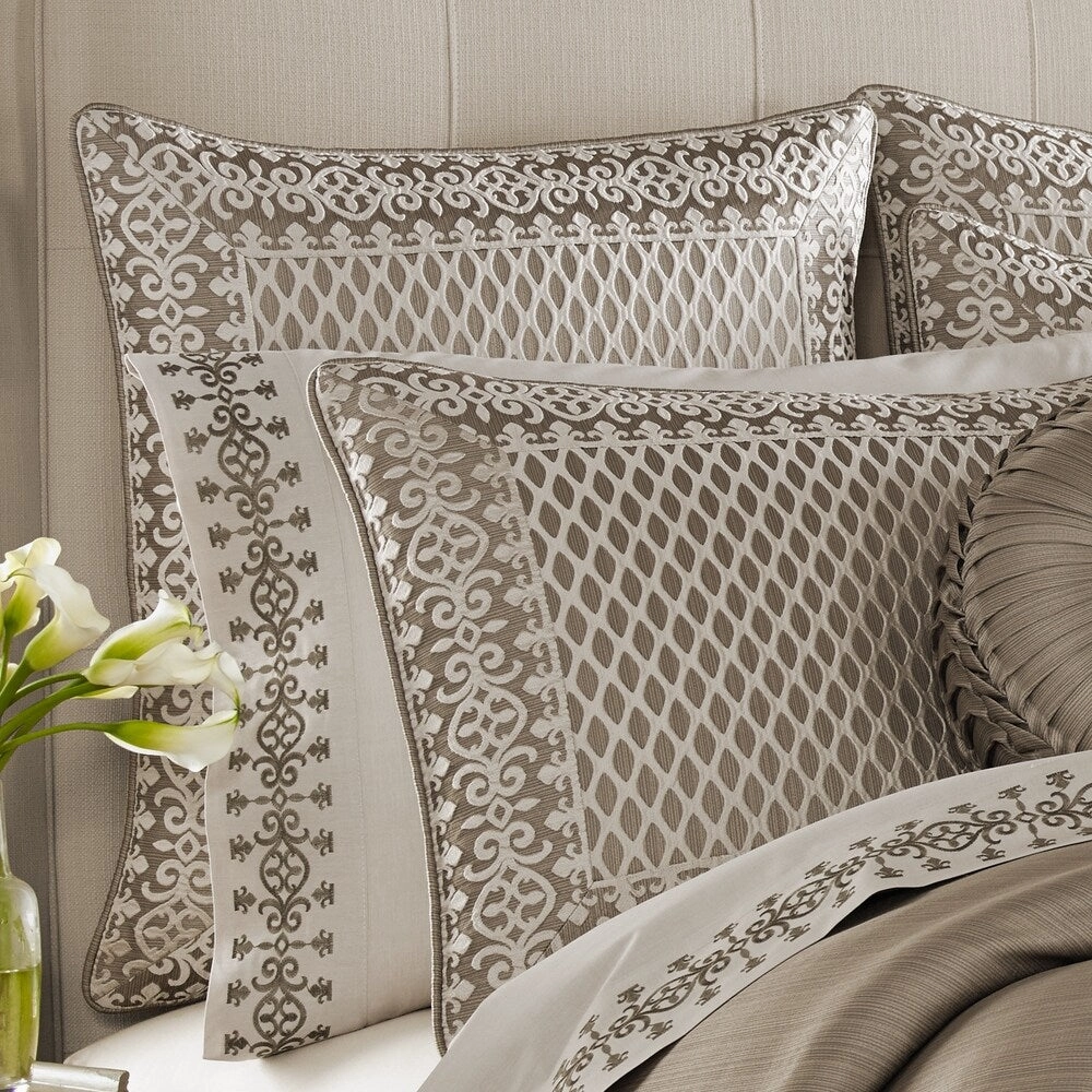 Five Queens Court Beaumont Champagne Diamond Bordered Euro Sham