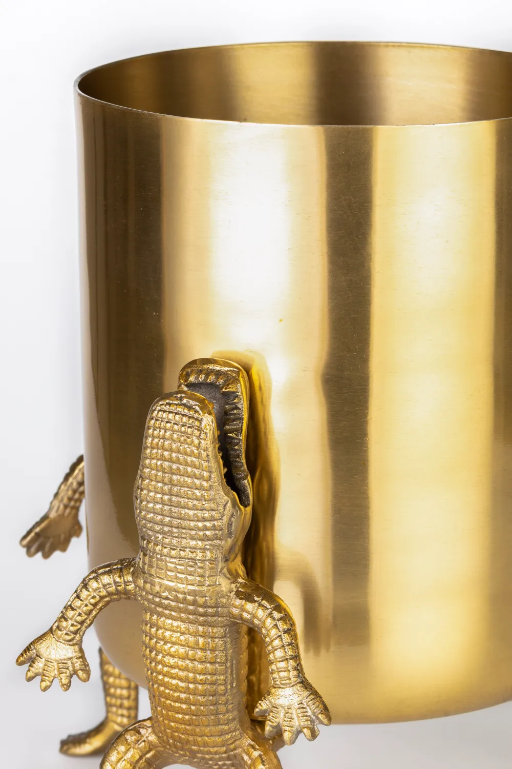 Gold Lacquered Vase | Bold Monkey Surrounded by Crocodiles