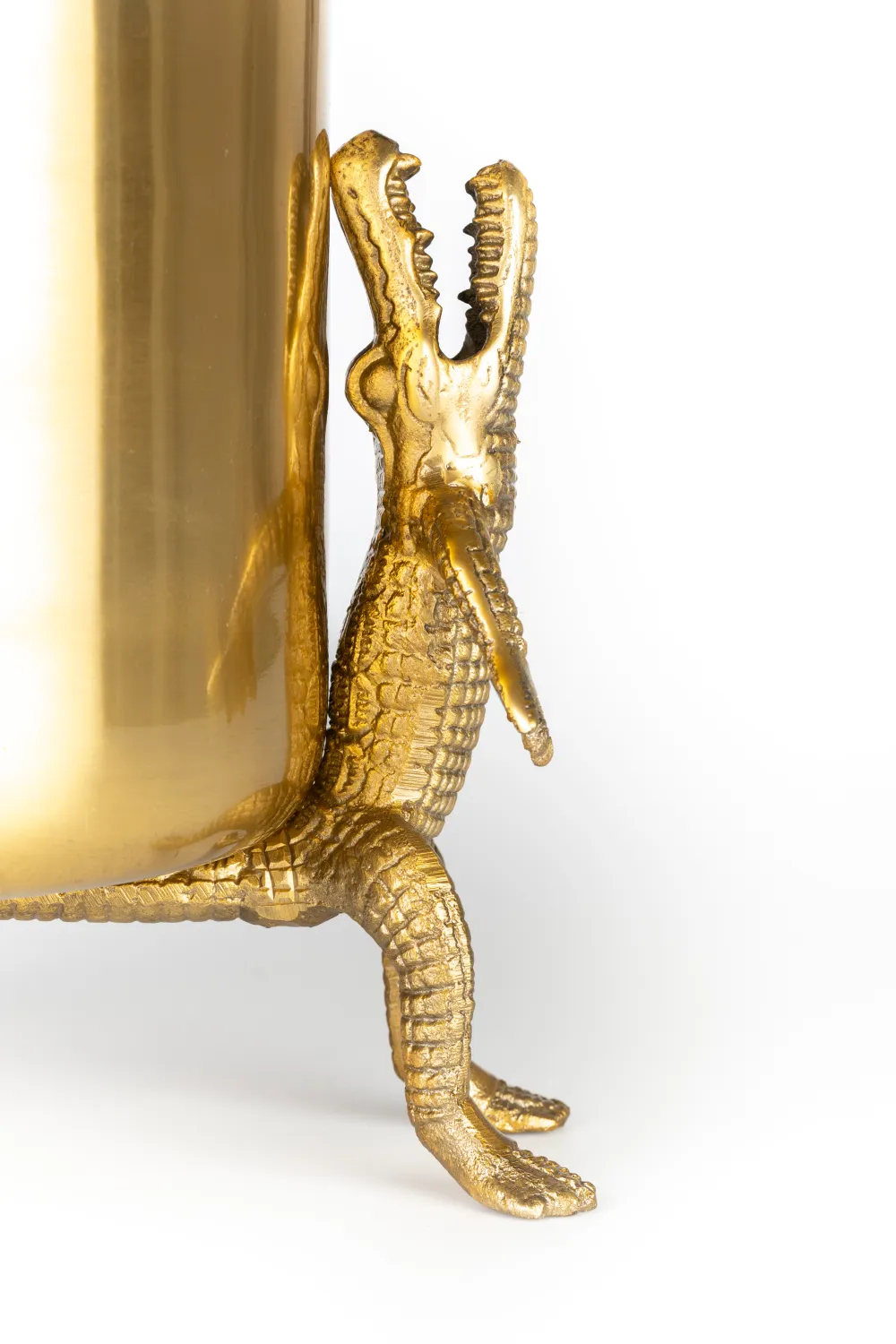Gold Lacquered Vase | Bold Monkey Surrounded by Crocodiles