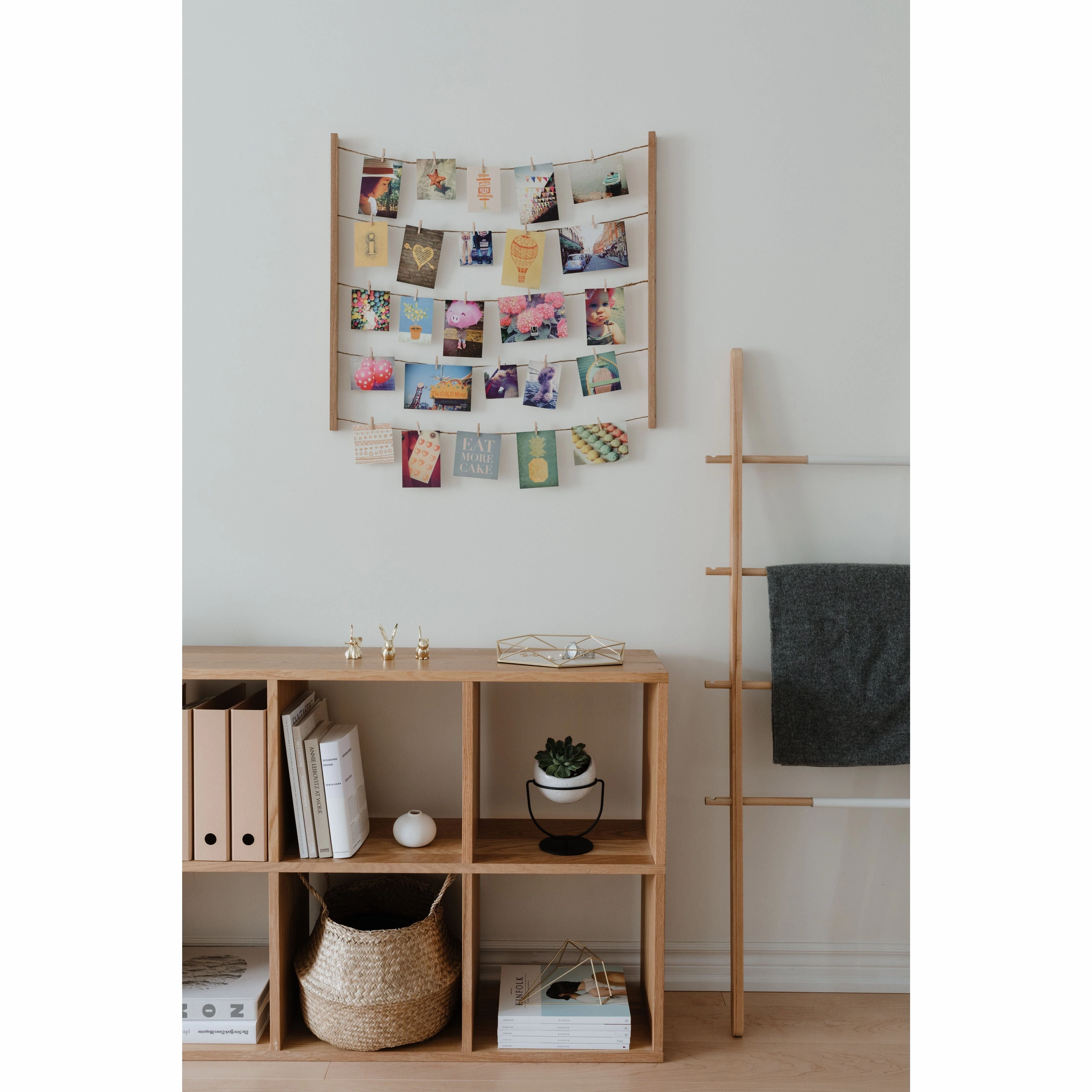 Hangit 26x30 Photo Display