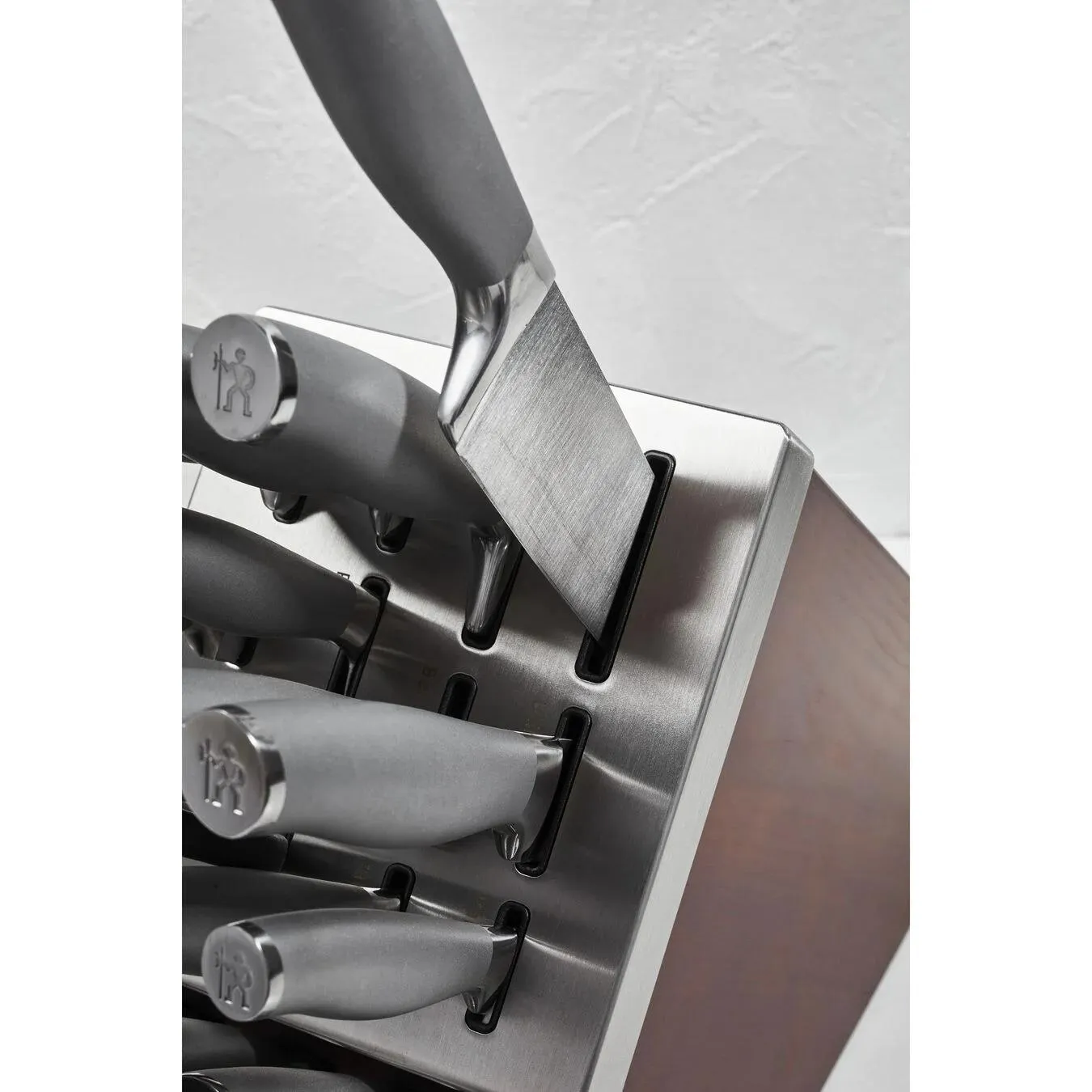 Henckels Modernist 20-Piece Self-Sharpening Knife Block Set 1014118