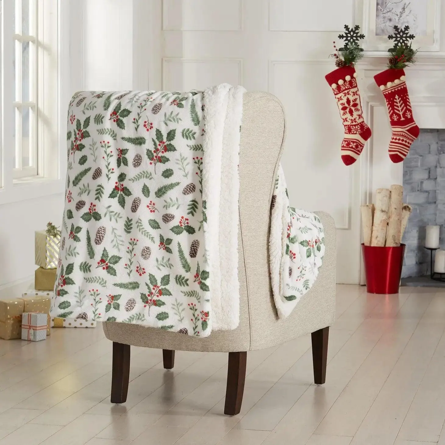 Holly Jolly Mistletoe Sherpa Throw Blanket