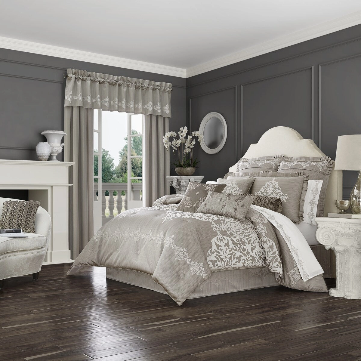 J. Queen New York Crestview Euro Sham