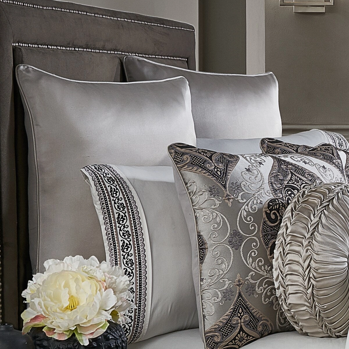 J. Queen New York Desiree Euro Sham