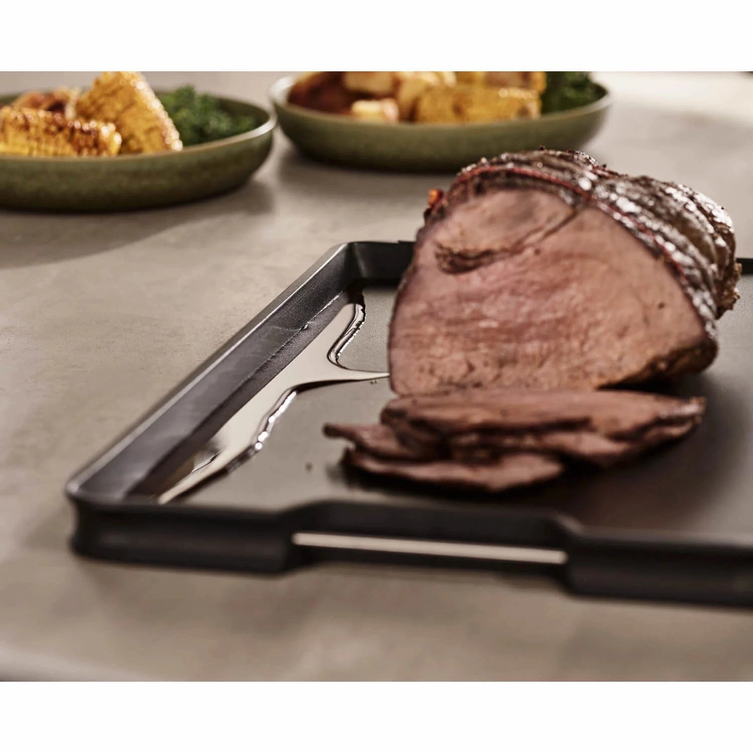 Joseph Joseph Cut&Carve Plus Multi-Function Extra Large Chopping Board