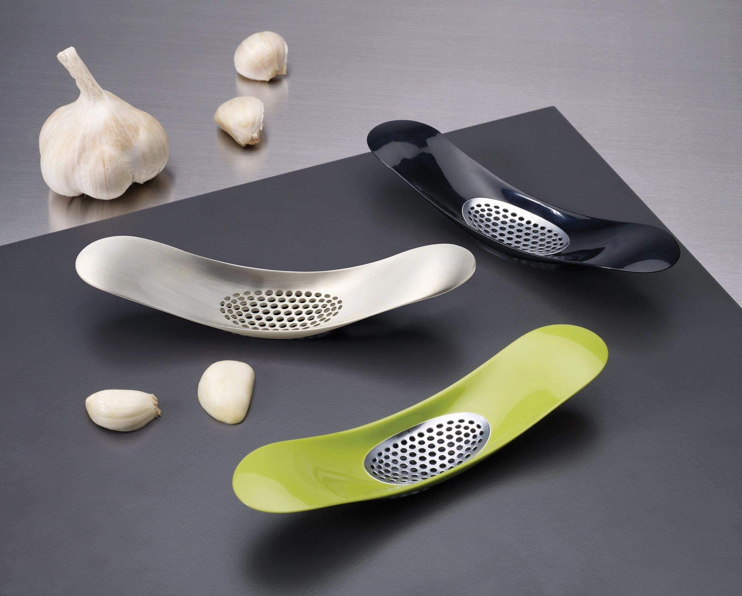 Joseph Joseph Garlic Rocker Green