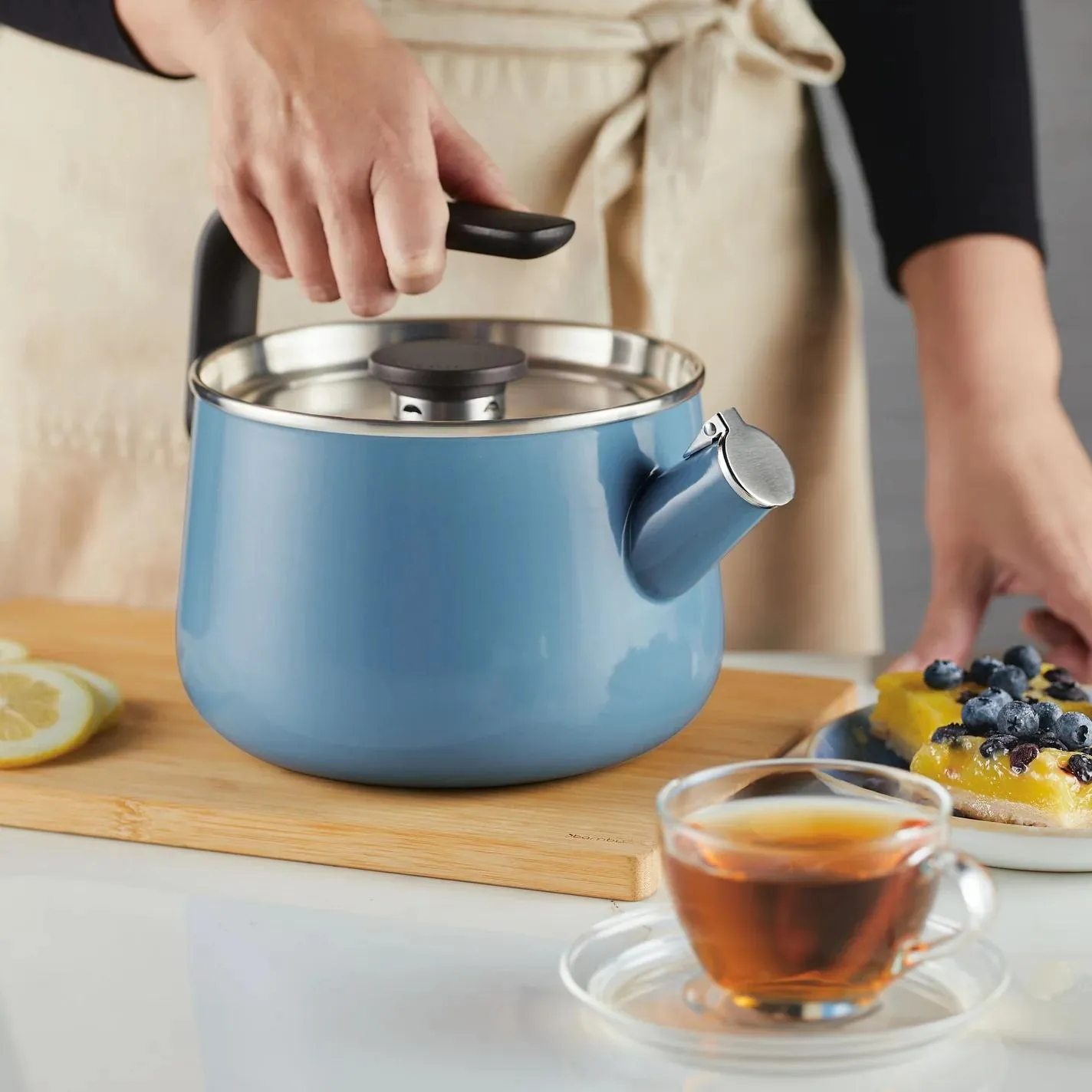 KitchenAid Enamel-On-Steel Kettle - 2Qt 48748-S